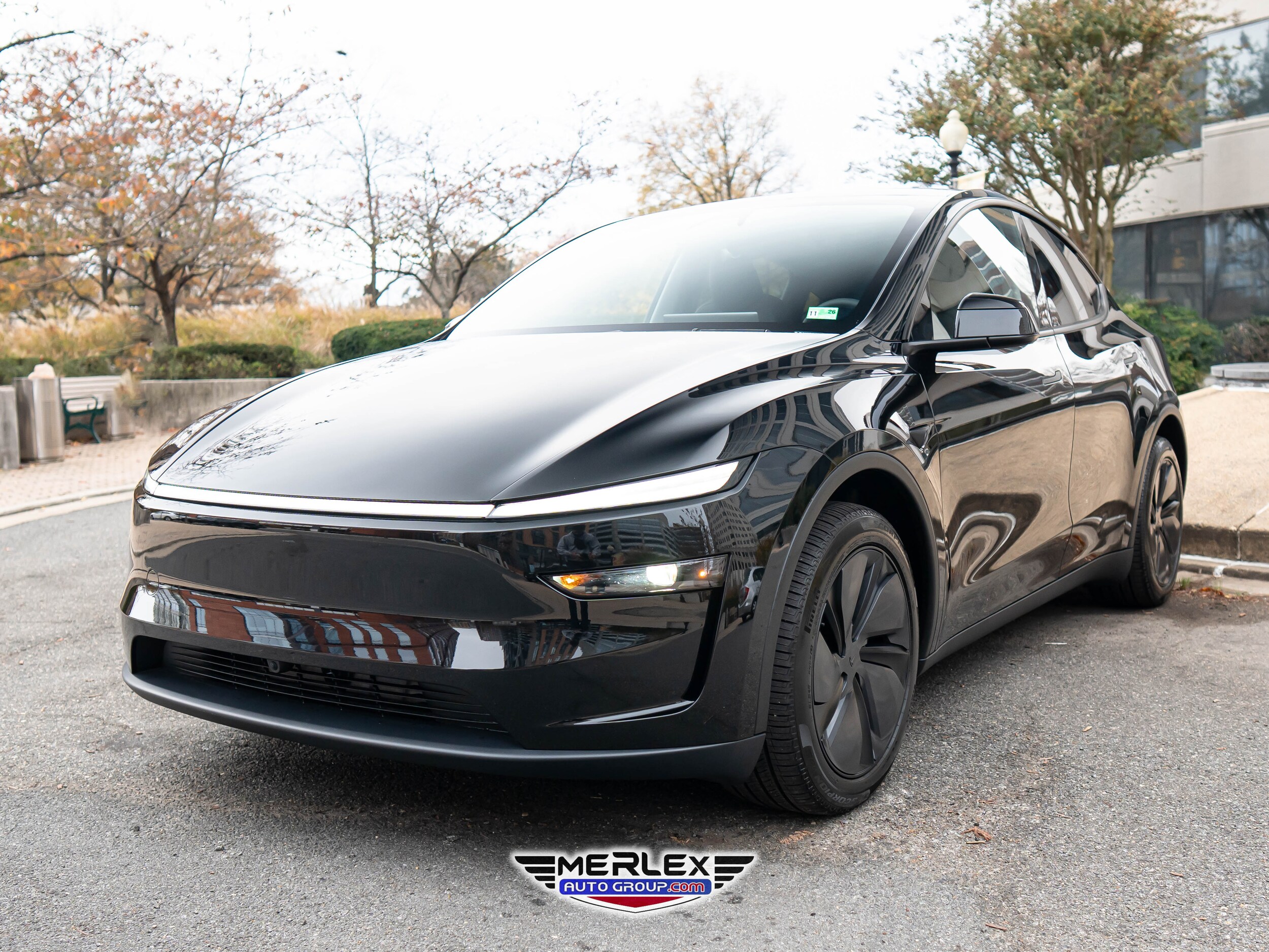 2026 Tesla Model Y Long Range photo 3