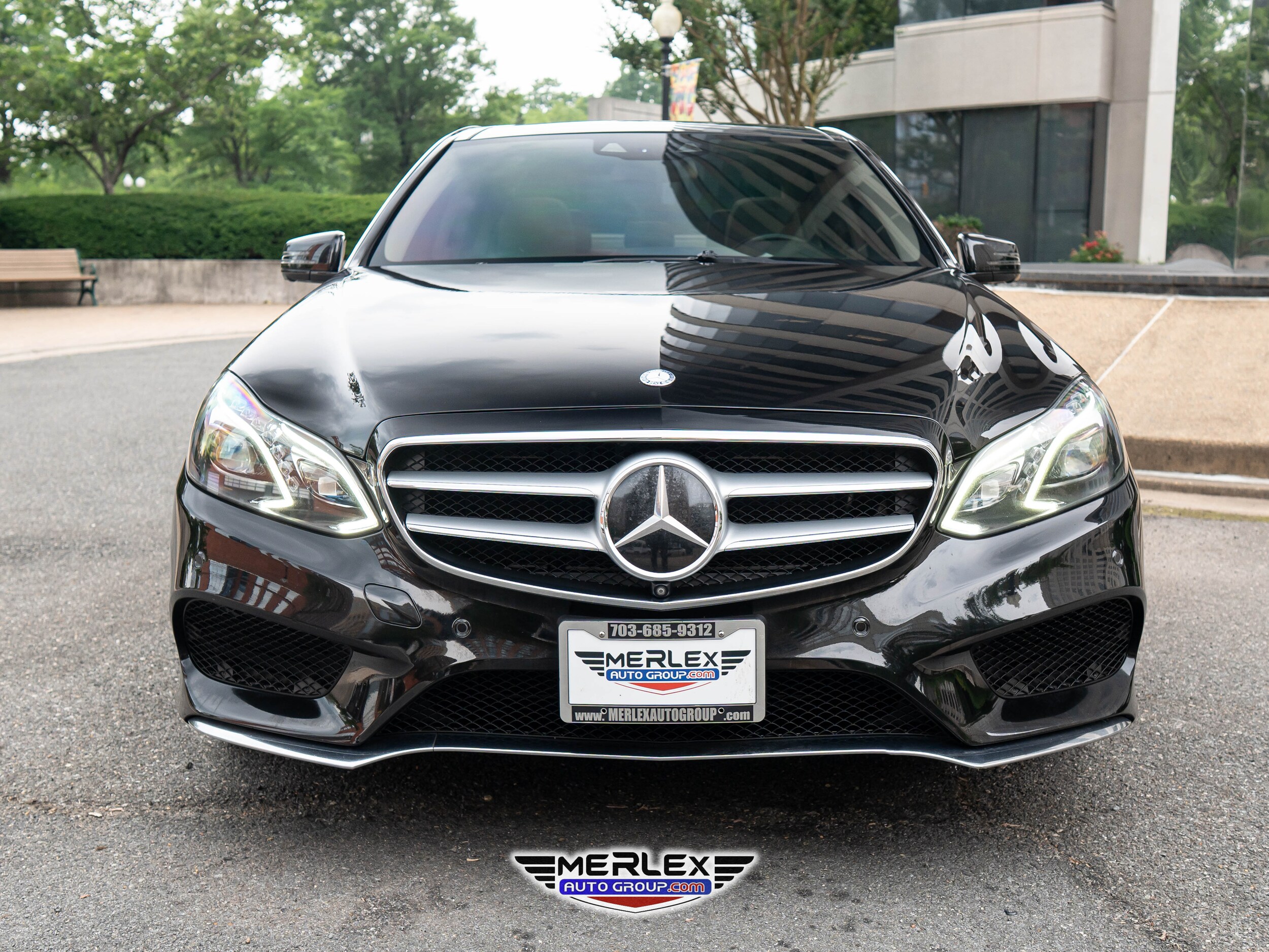 2014 Mercedes Benz E 350 4MATIC photo 2