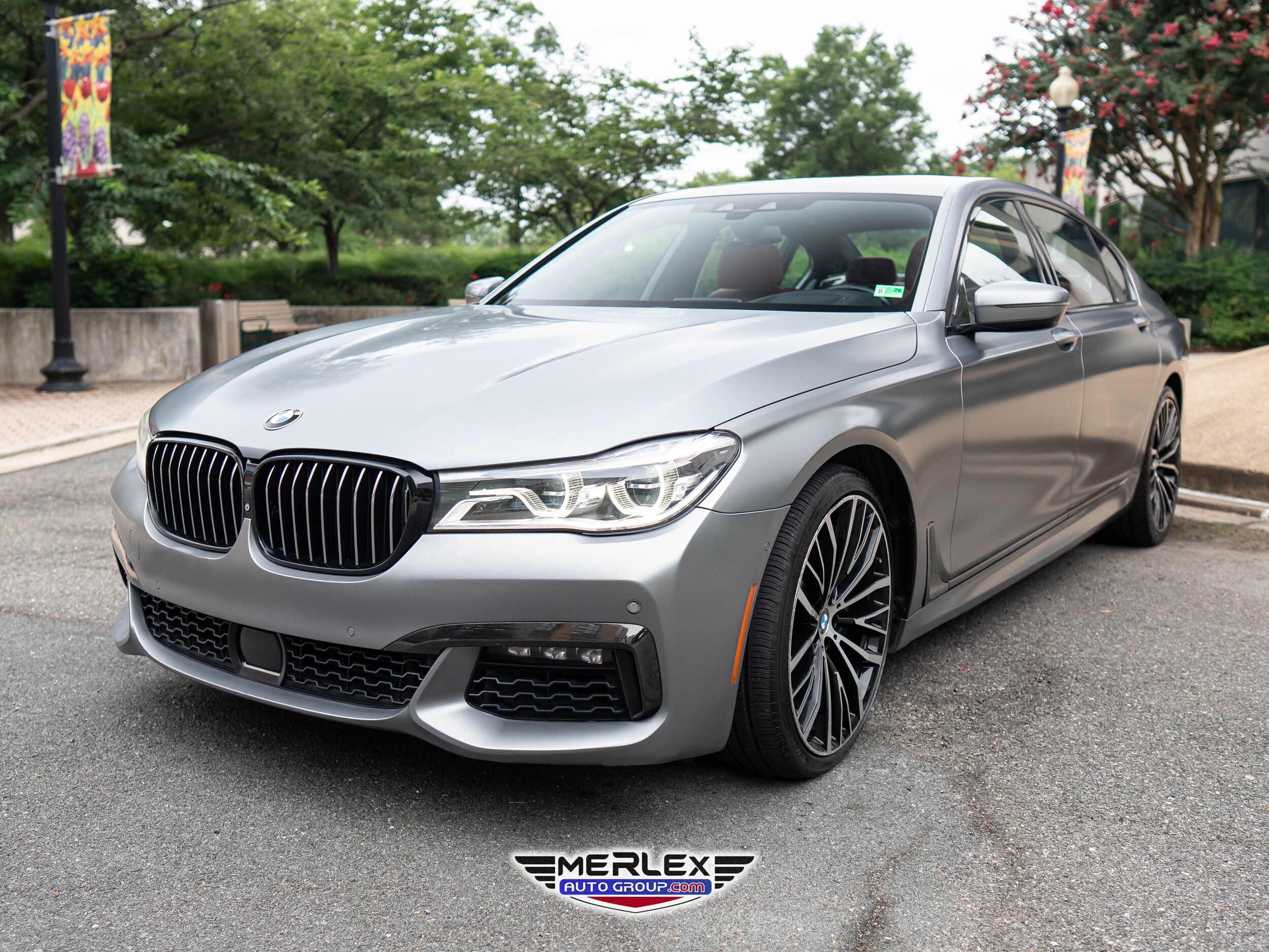 2018 Bmw 750i Sedan photo 3