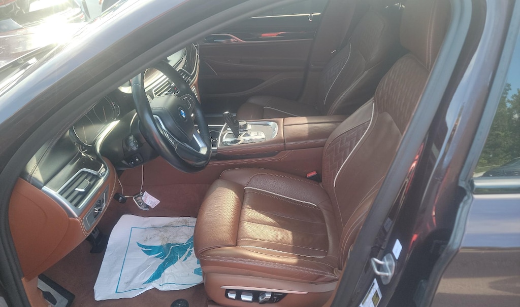 Used 2019 BMW 750i xDrive M SPORT Sedan