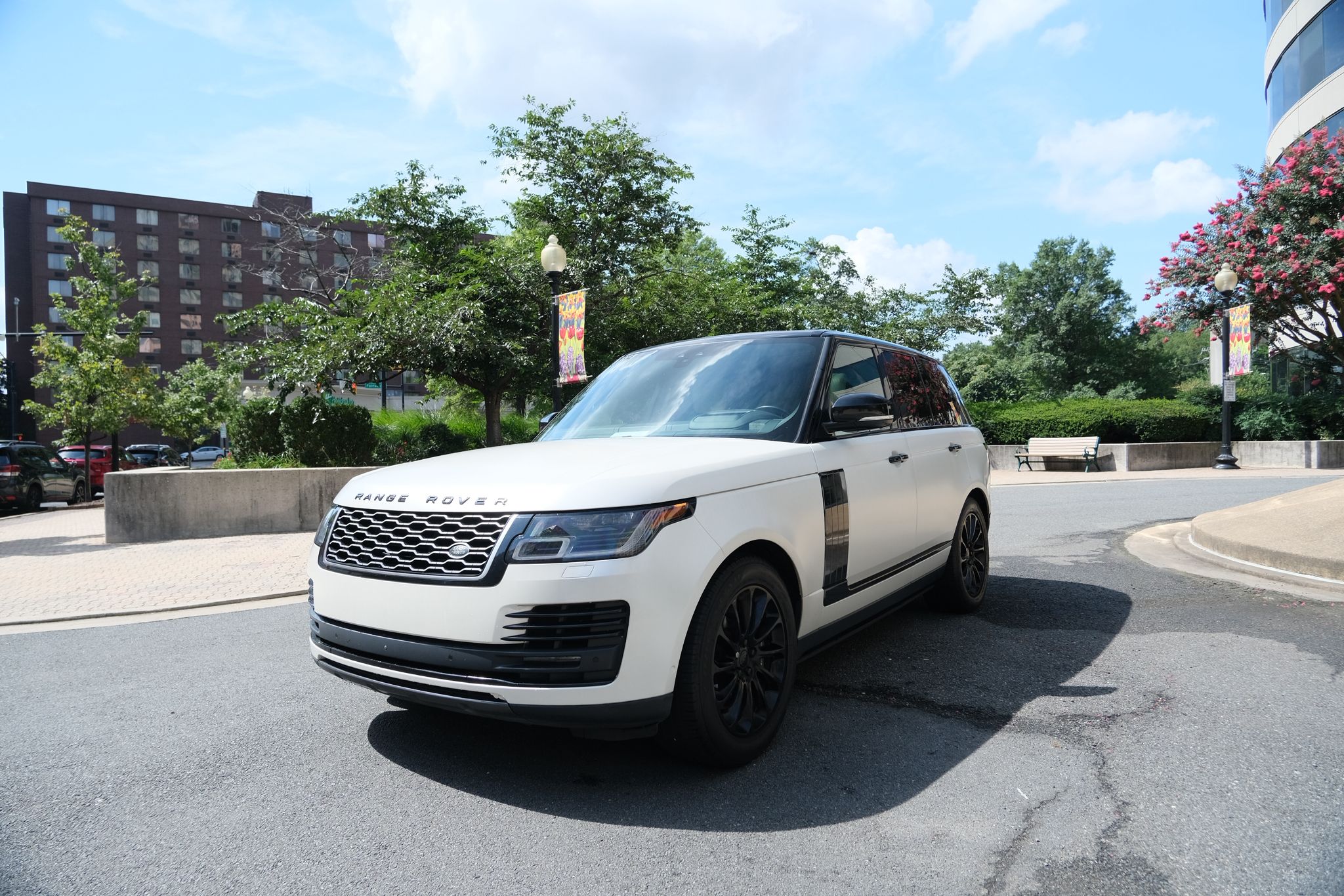 2019 Land Rover Range Rover SuperCharged HSE photo 4