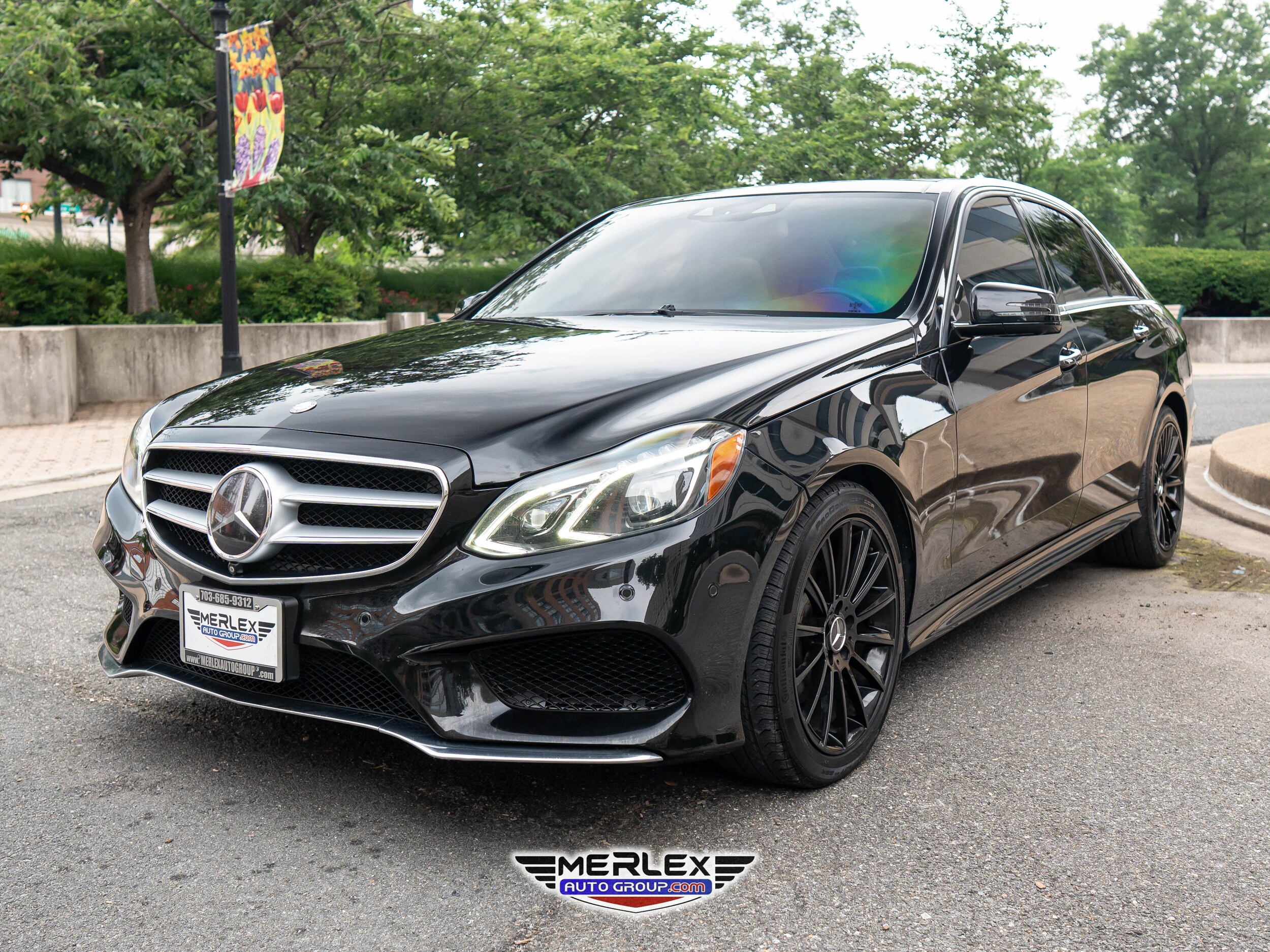 2014 Mercedes Benz E 350 4MATIC photo 3