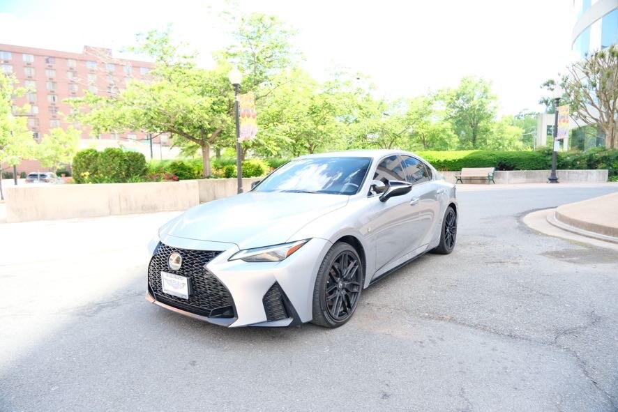 2021 Lexus IS 350 F SPORT photo 4
