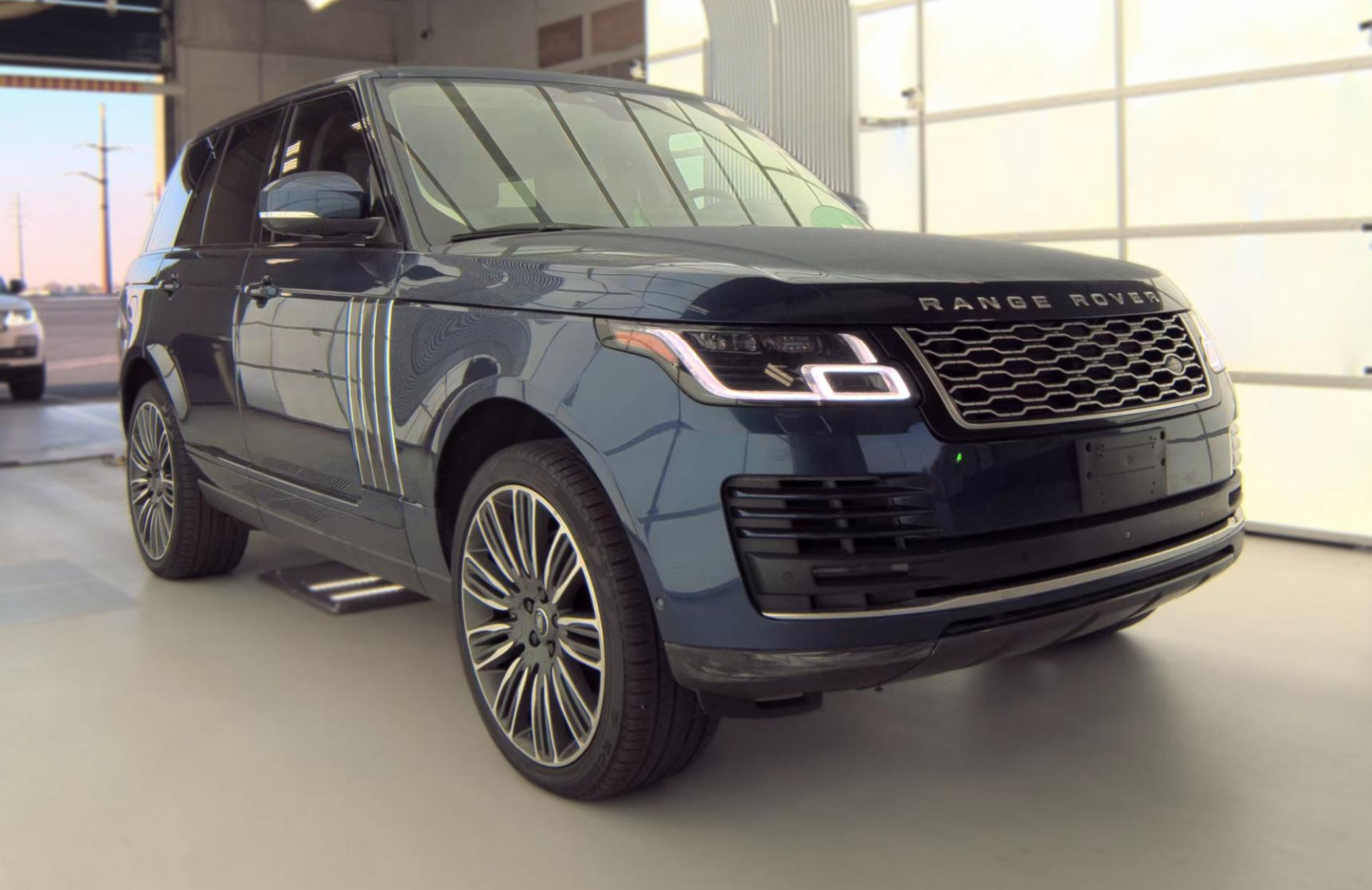 Used 2019 Land Rover Range Rover Supercharged 4WD SUV