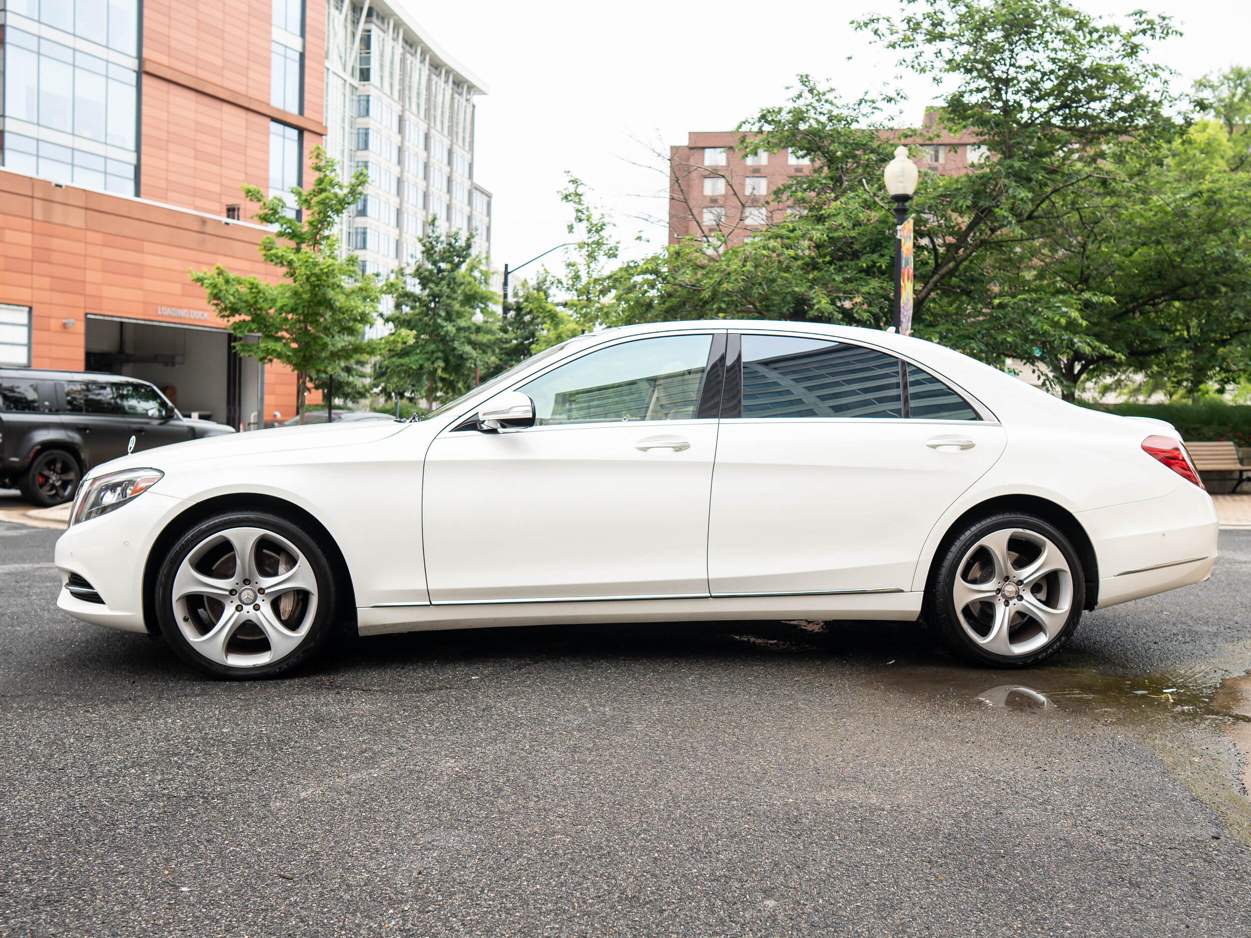 2015 Mercedes Benz S 550 4MATIC photo 2