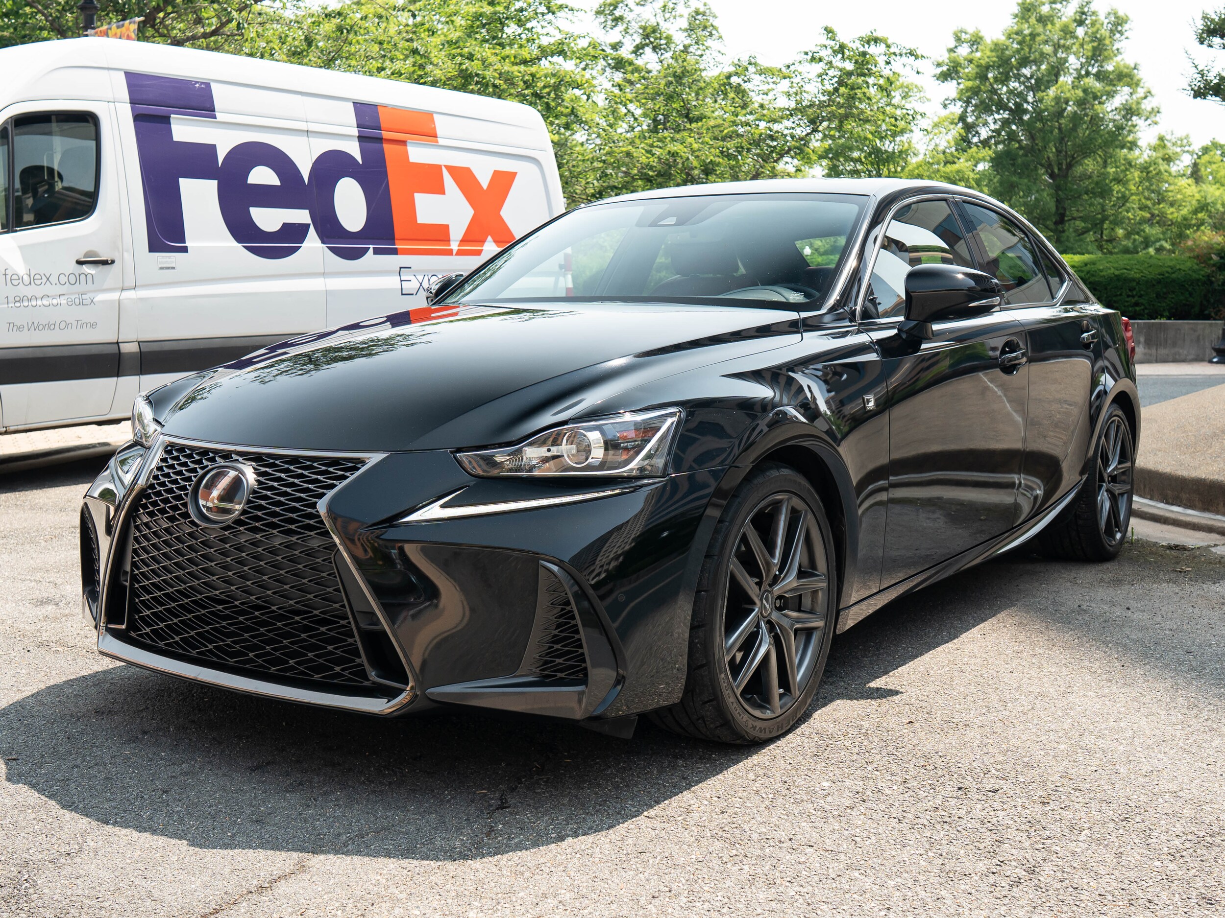 2020 Lexus IS 350 F SPORT photo 3
