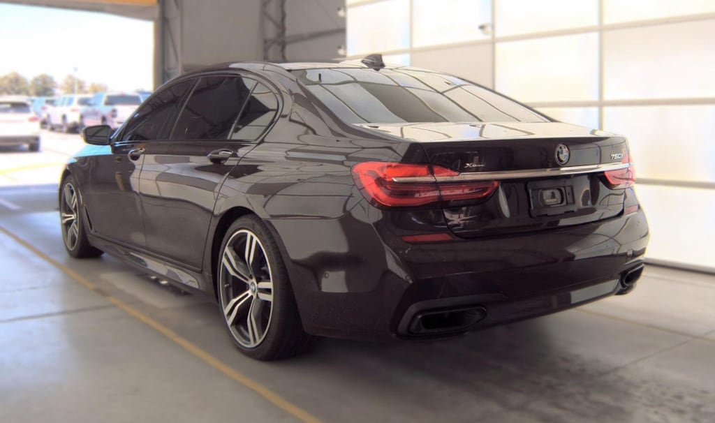 Used 2019 BMW 750i xDrive M SPORT Sedan