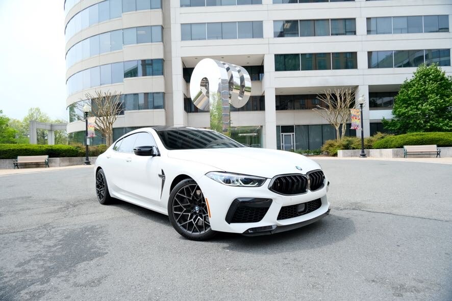 2022 Bmw M8 Competition photo 2