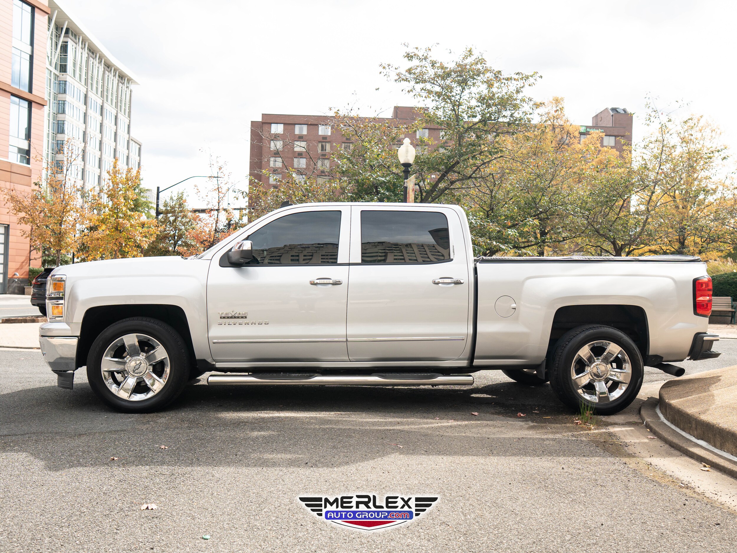 2014 Chevrolet Silverado 1500 photo 2
