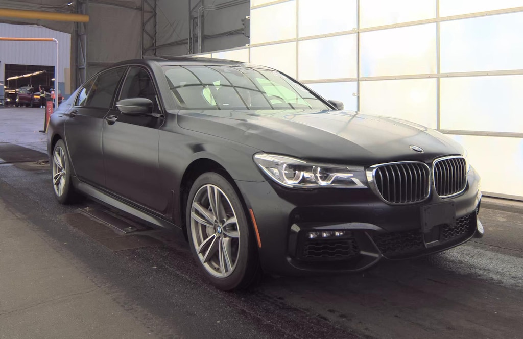 Used 2019 BMW 750i xDrive M SPORT Sedan