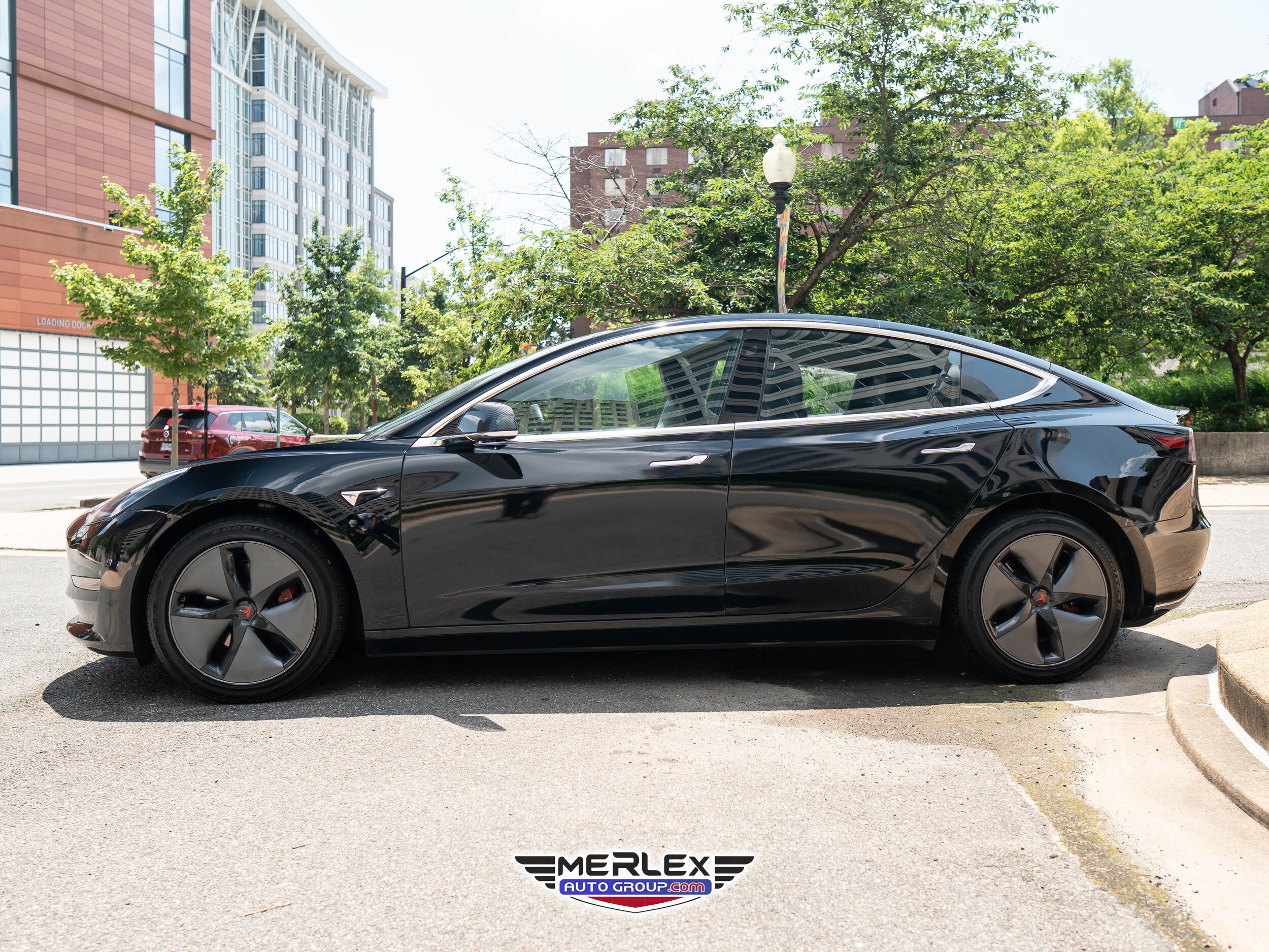 2018 Tesla Model 3 Long Range photo 4