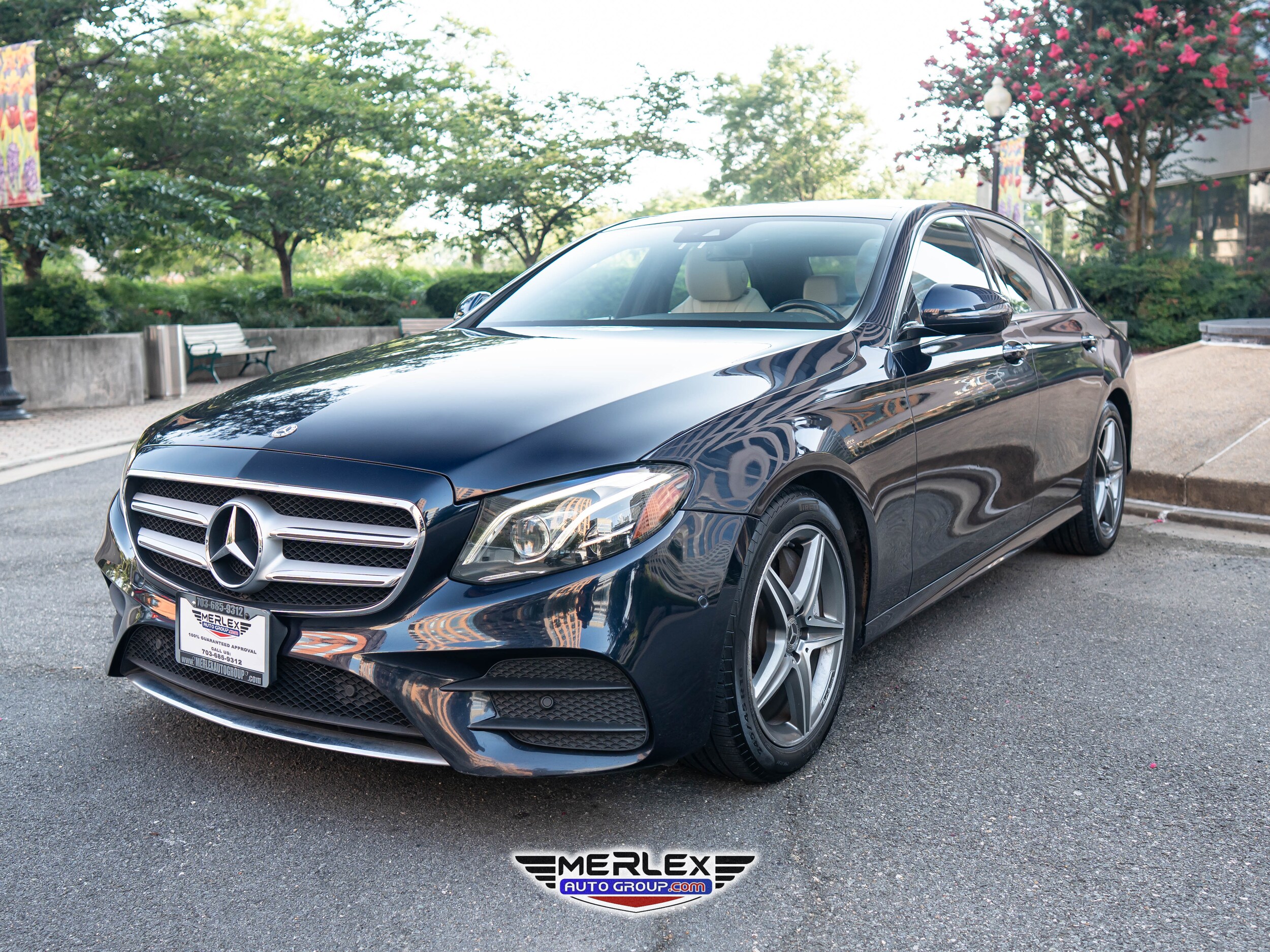 2018 Mercedes Benz E 400 4MATIC photo 3