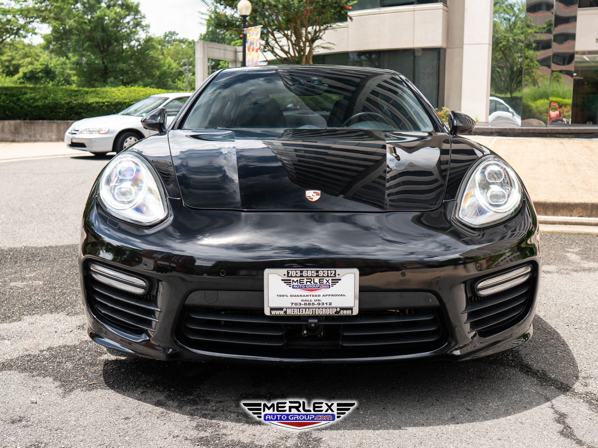 2014 Porsche Panamera Turbo Sport Turismo photo 2