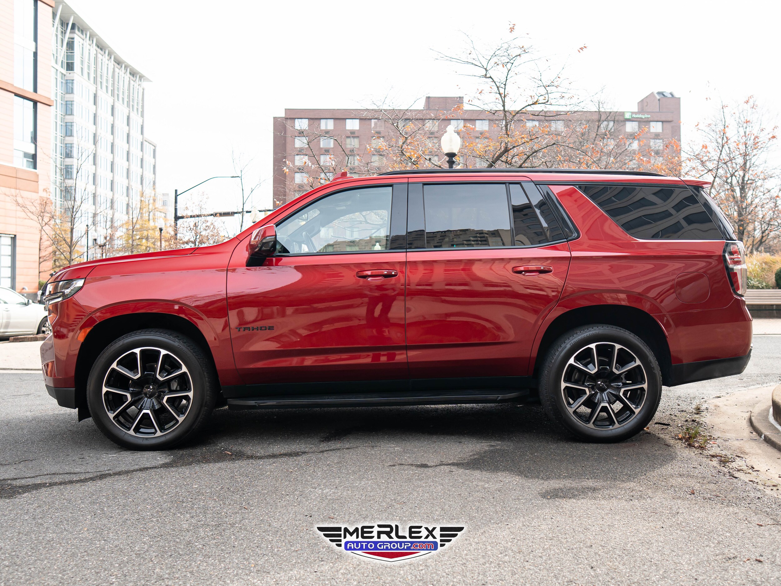 2022 Chevrolet Tahoe RST photo 4