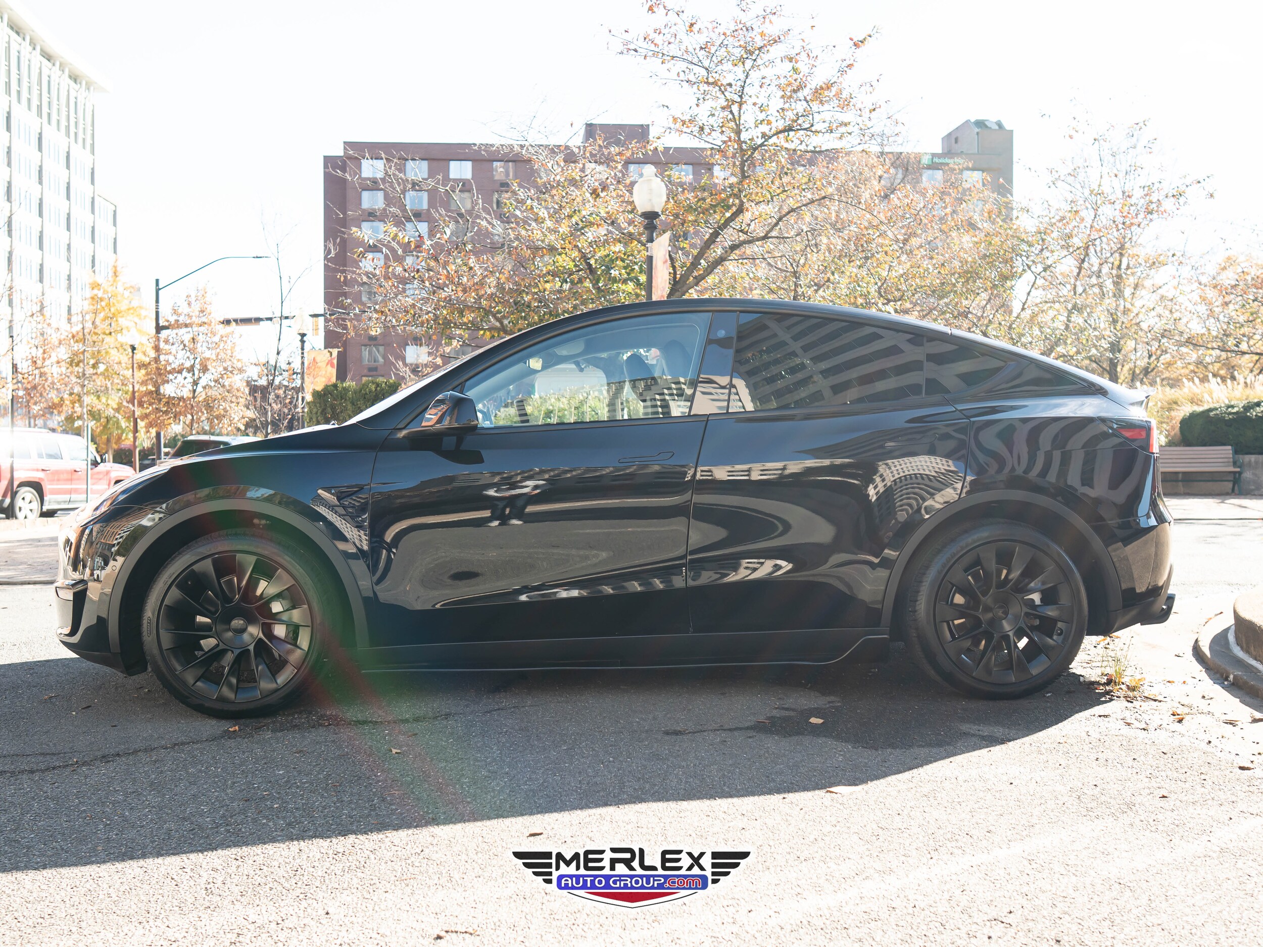 2022 Tesla Model Y Long Range photo 3