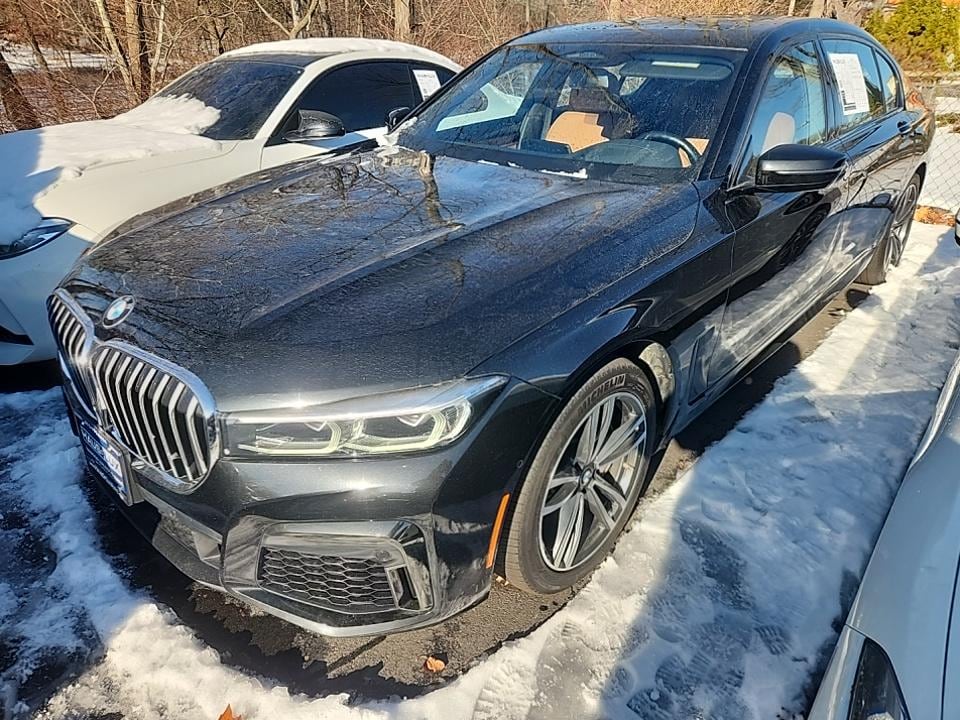 2020 BMW 7 Series 750i's photo