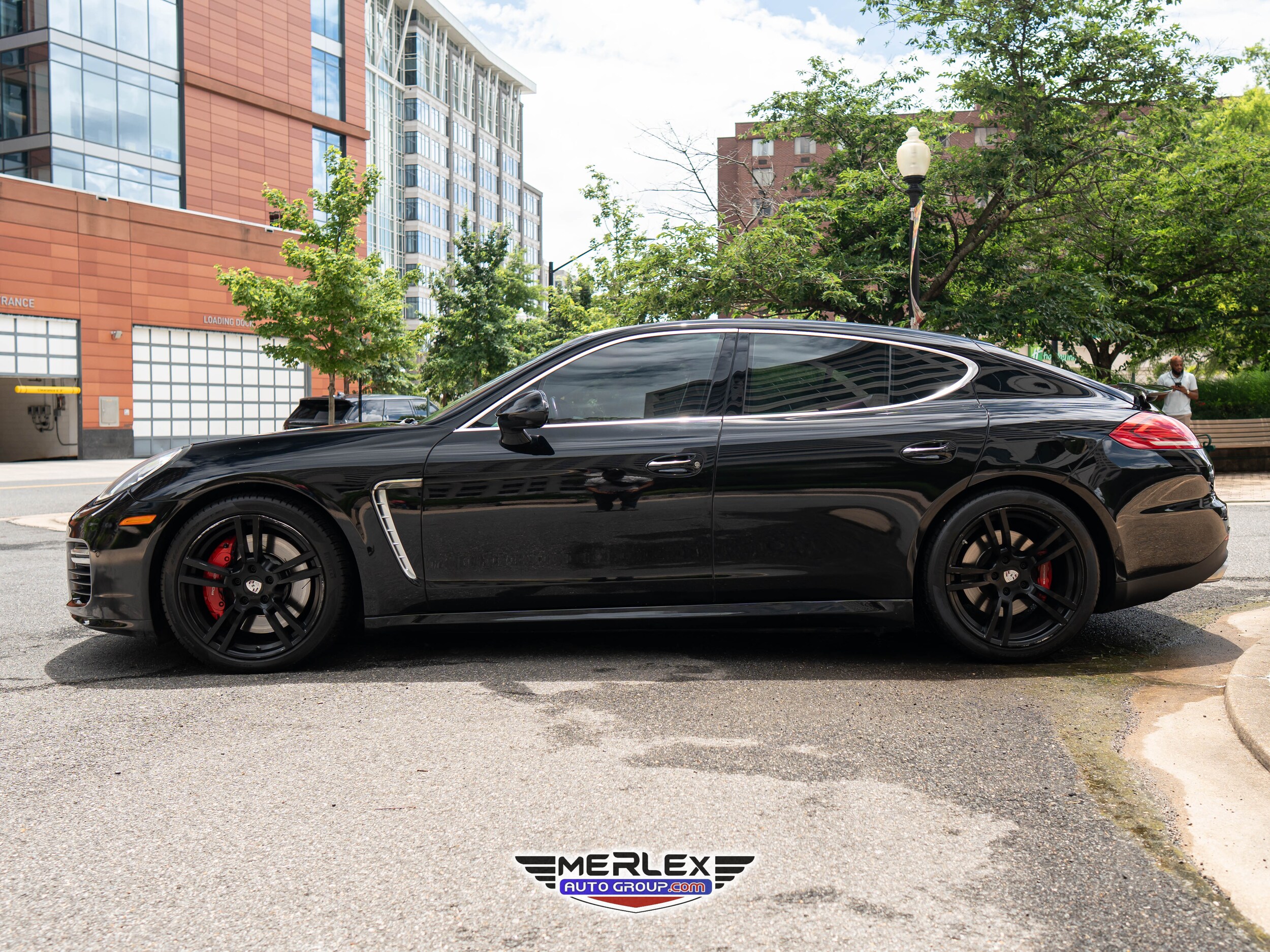 2014 Porsche Panamera Turbo Sport Turismo photo 4
