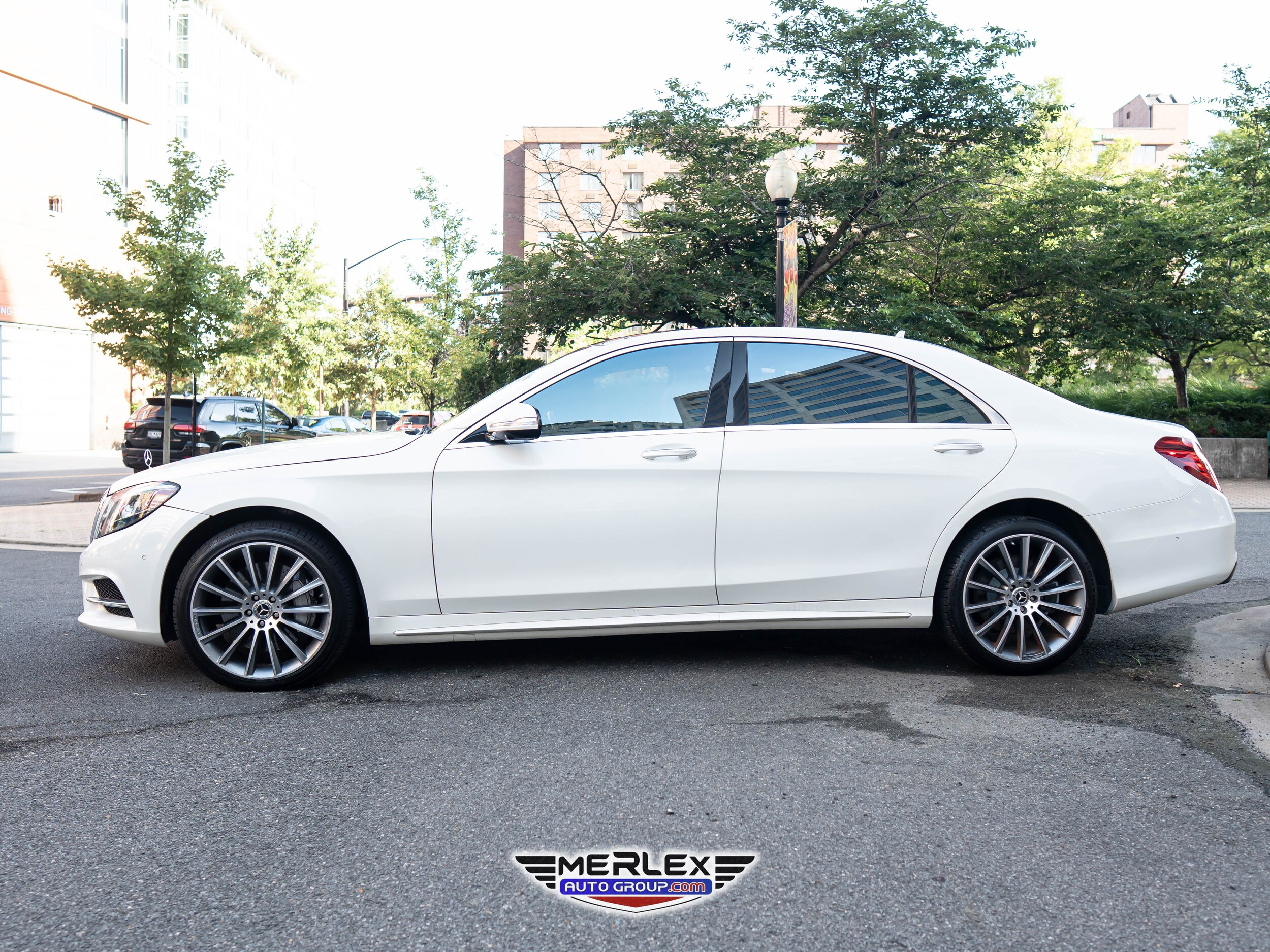 2017 Mercedes Benz S 550 photo 2