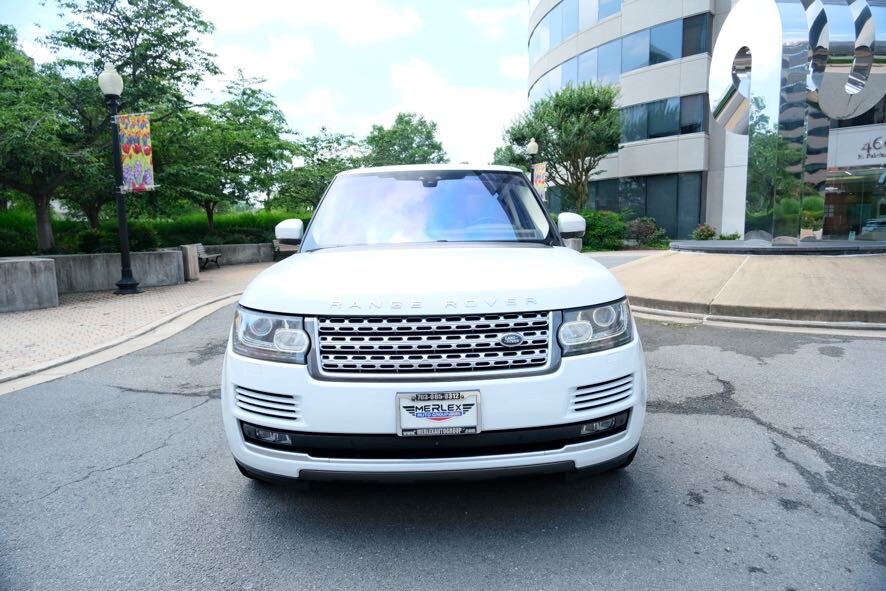 2017 Land Rover Range Rover SuperCharged photo 3