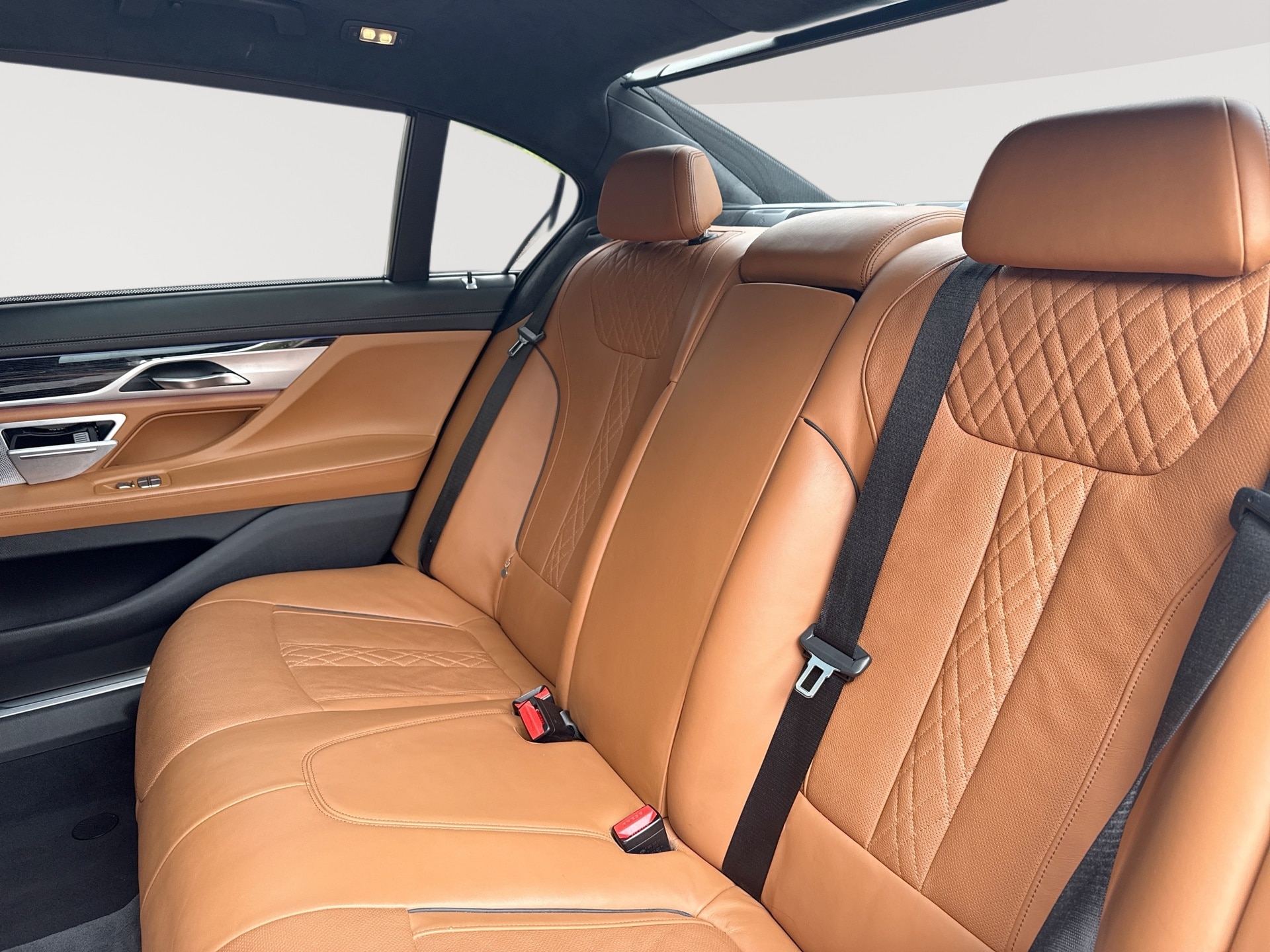2017 BMW 7 Series 750i - Photo 27