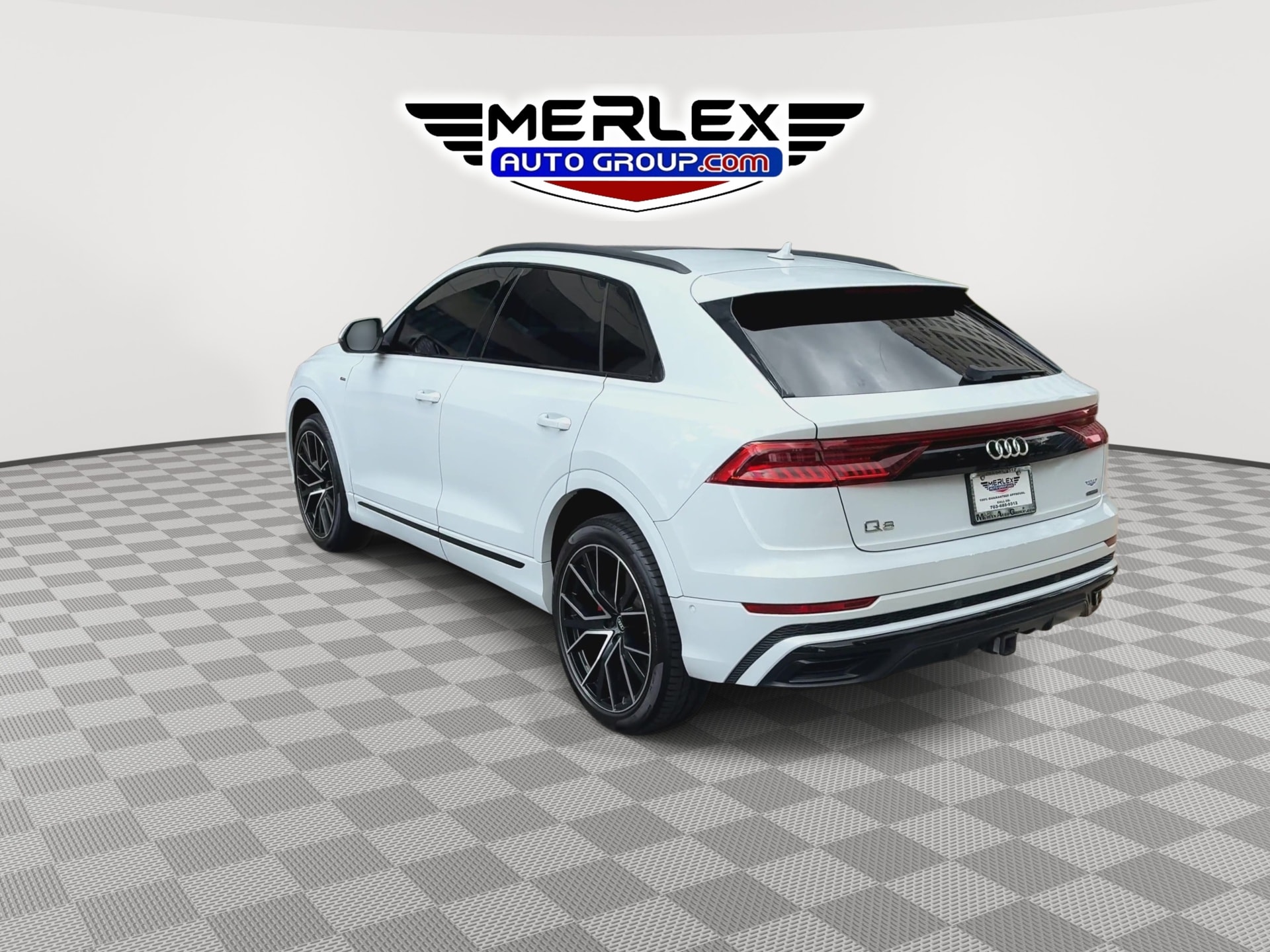 View vehicle photo 6