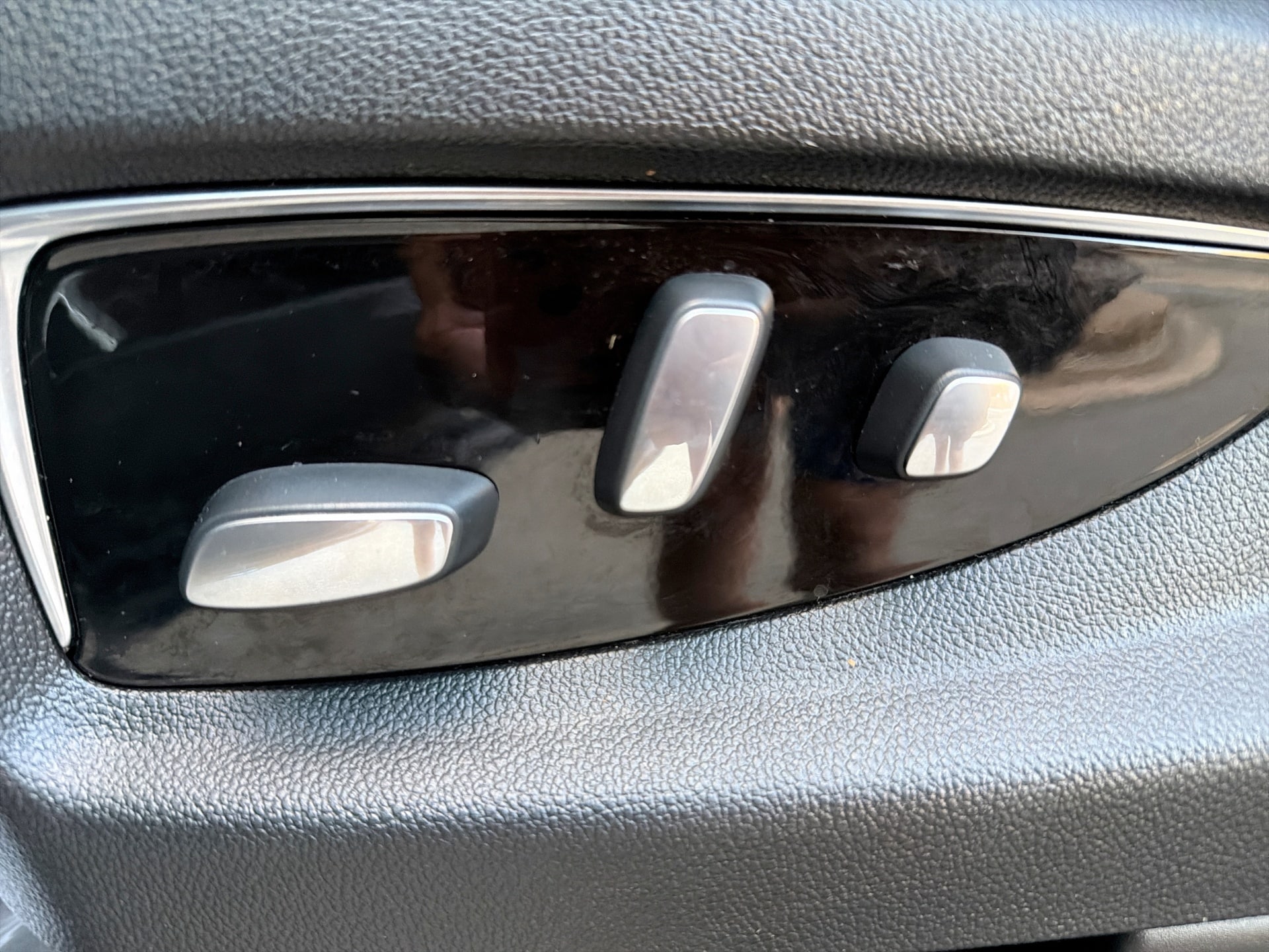 2020 Cadillac Escalade Luxury - Photo 14
