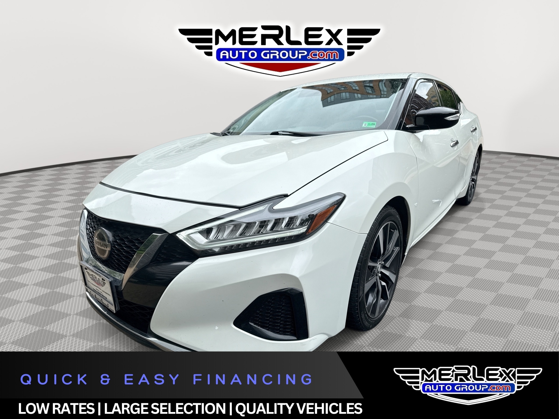 2019 Nissan Maxima SV's photo