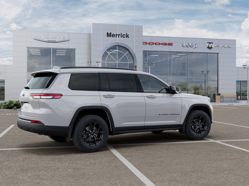 New 2026 Jeep Grand Cherokee L Laredo Sport Utility
