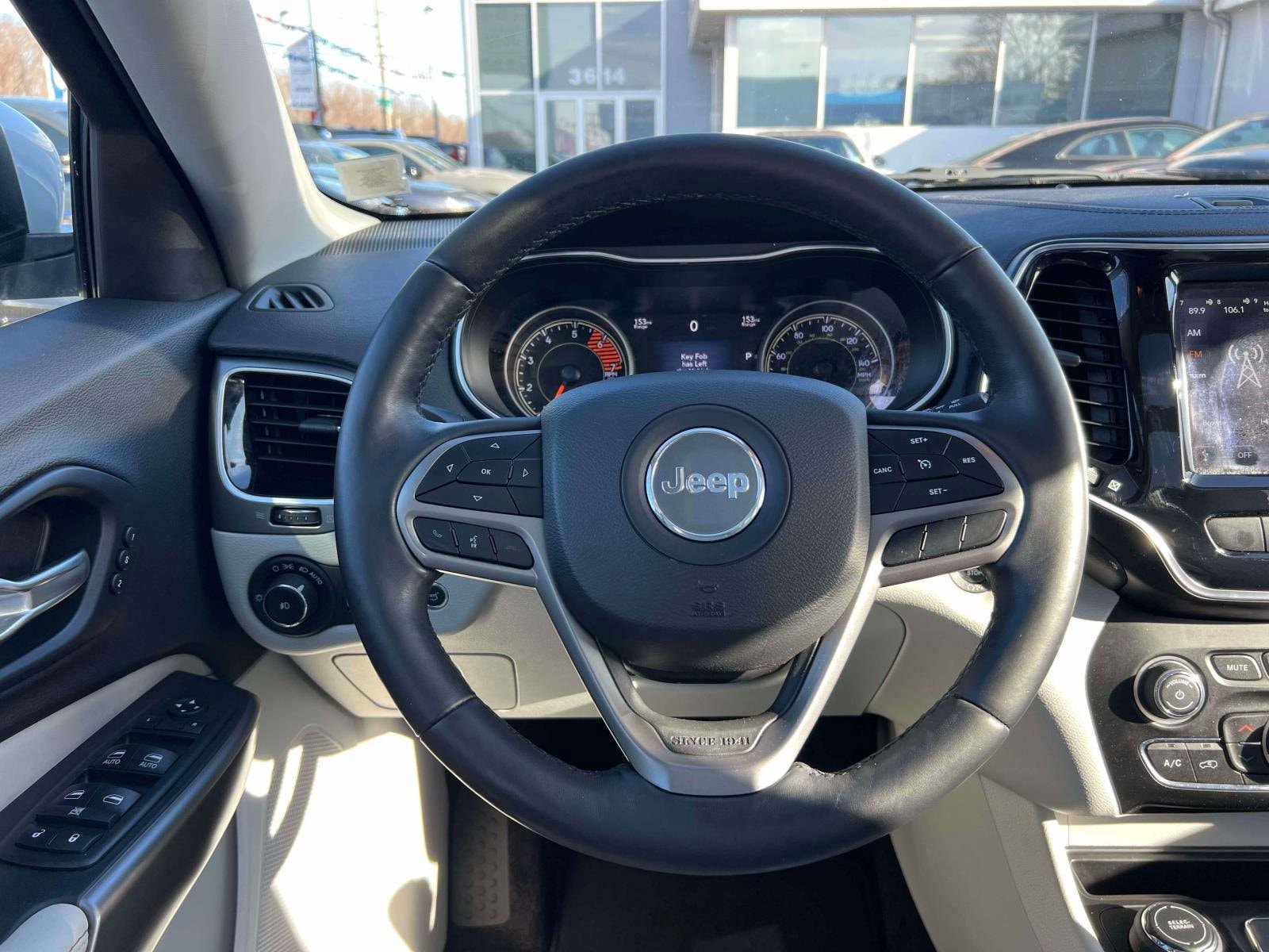 Used 2019 Jeep Cherokee Limited with VIN 1C4PJMDN7KD163216 for sale in Wantagh, NY