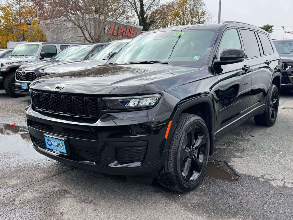 Used 2025 Jeep Grand Cherokee L Altitude X Altitude X 4x4
