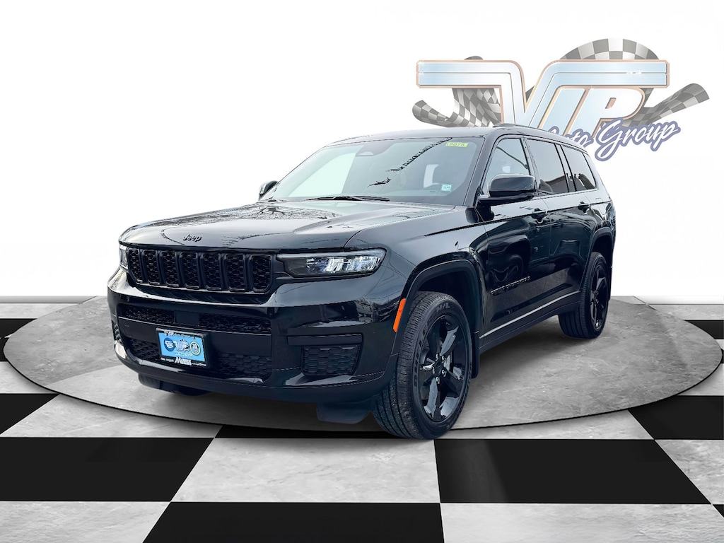 Used 2025 Jeep Grand Cherokee L Altitude X Altitude X 4x4