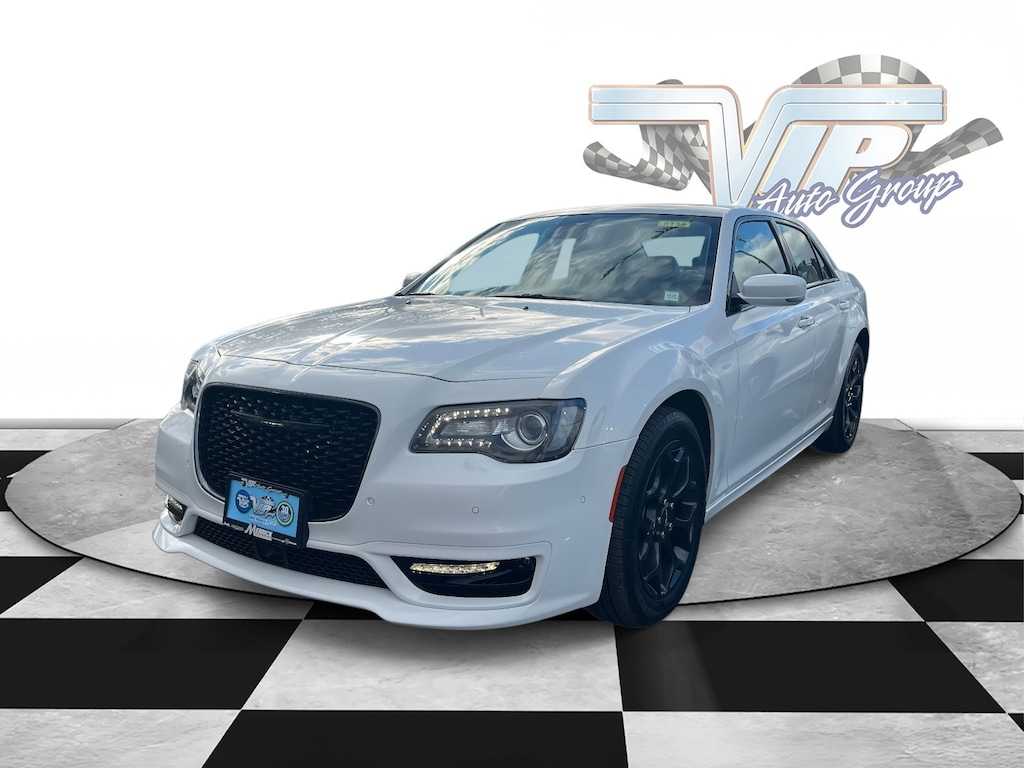 Used 2023 Chrysler 300 Touring L Touring L AWD