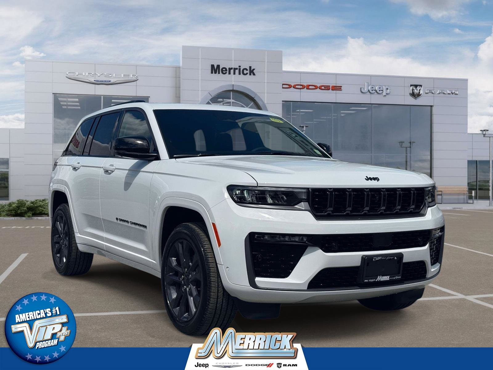2026 Jeep Grand Cherokee Limited Reserve 4x4's photo