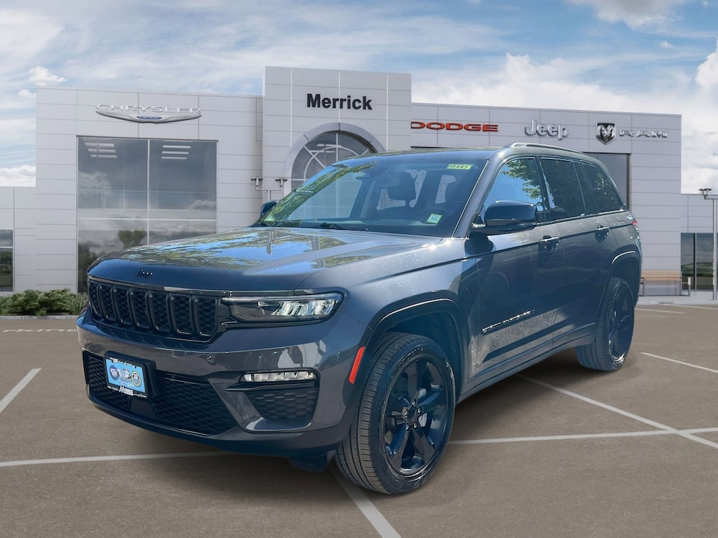 Used 2023 Jeep Grand Cherokee Limited Limited 4x4