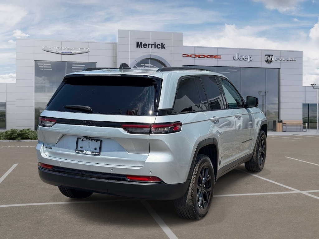 Certified 2025 Jeep Grand Cherokee Altitude X Altitude X 4x4