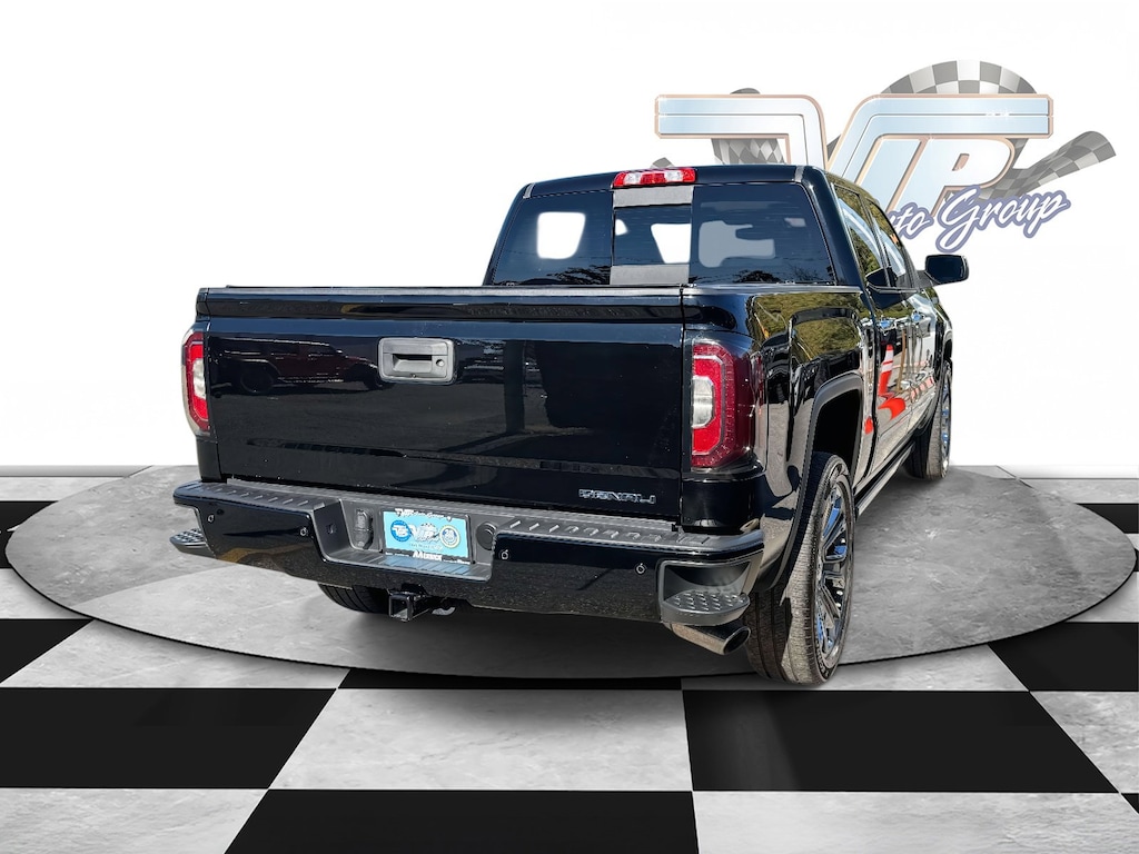 Used 2018 GMC Sierra 1500 Denali 4WD Crew Cab 143.5 Denali