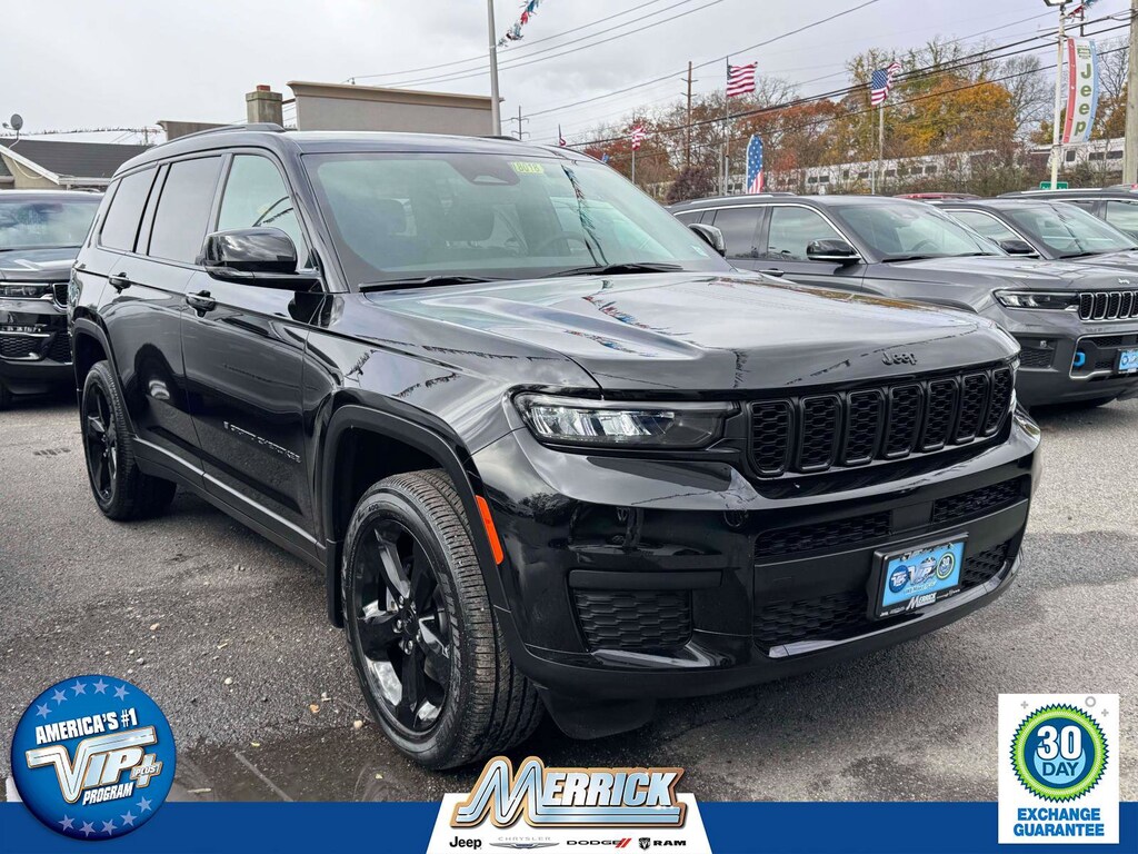 Used 2025 Jeep Grand Cherokee L Altitude X Altitude X 4x4