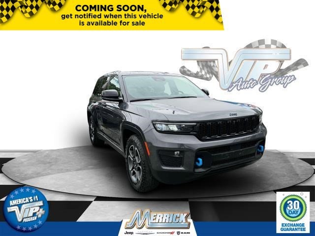 2022 Jeep Grand Cherokee Trailhawk 4xe's photo
