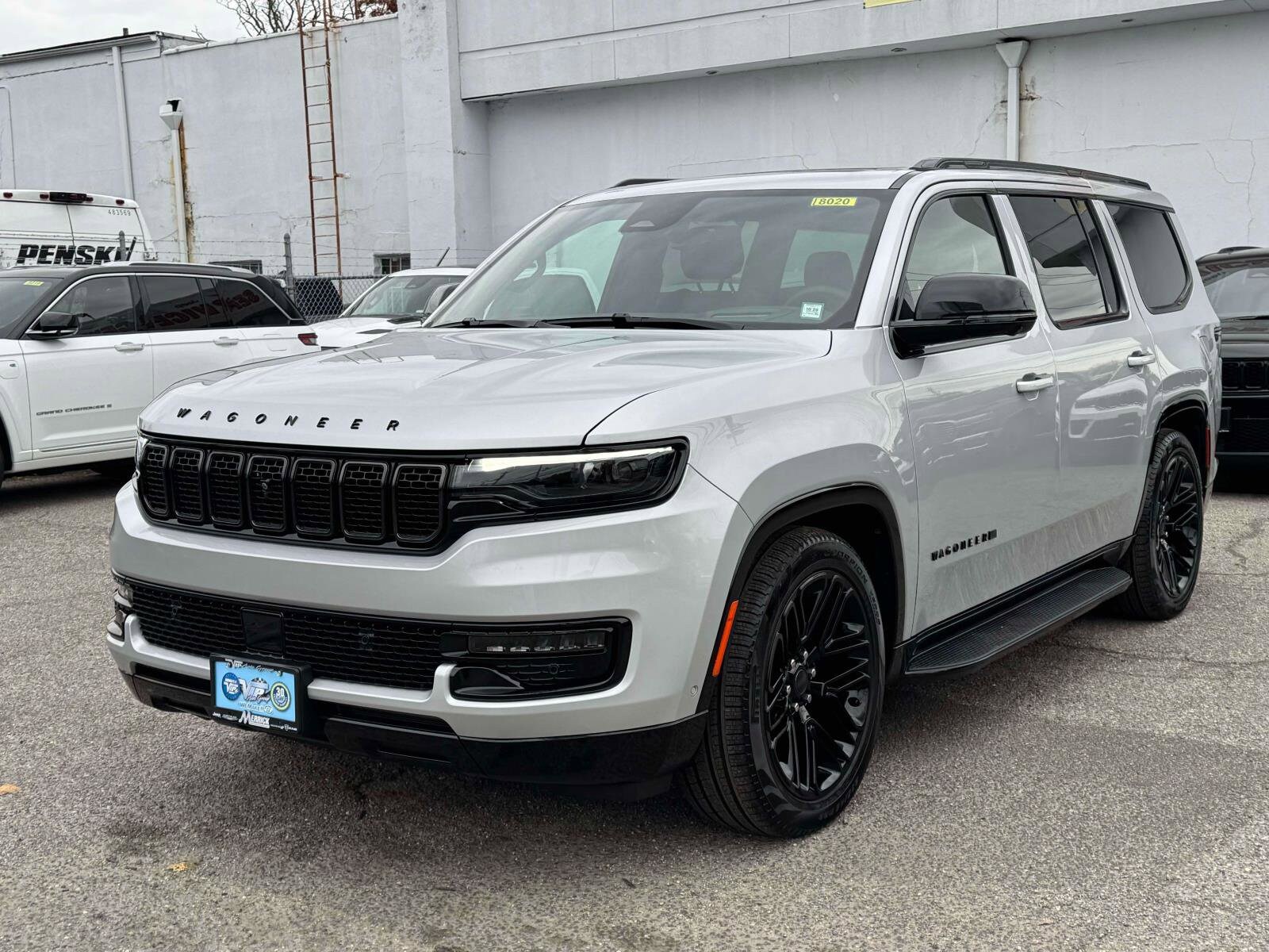 2025 Jeep Wagoneer Series II Carbide photo 2