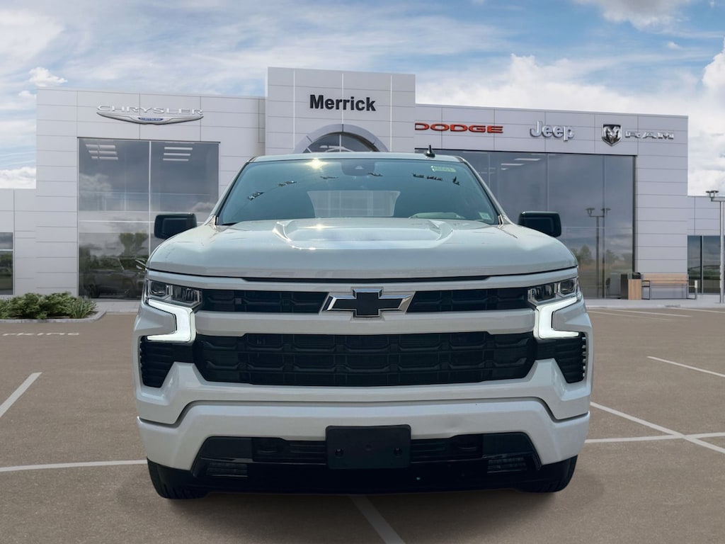 Used 2023 Chevrolet Silverado 1500 RST 4WD Crew Cab 147 RST