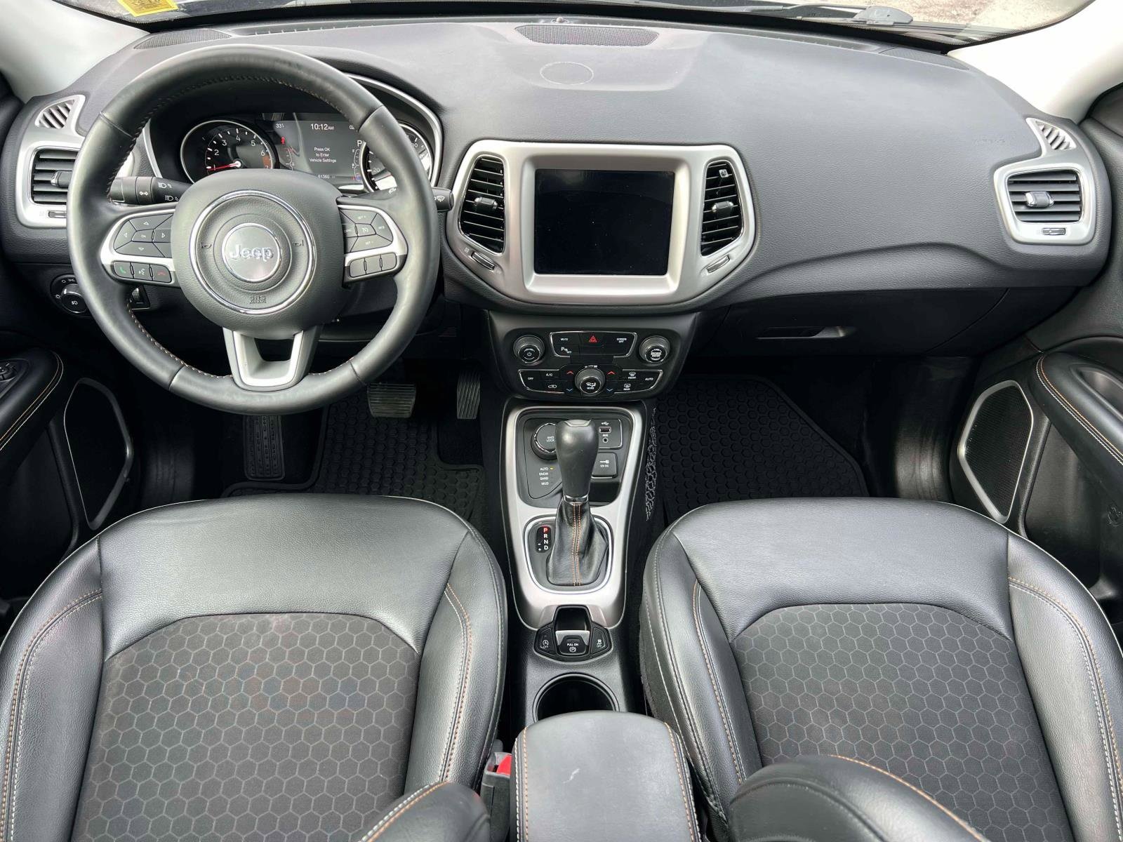 Used 2018 Jeep Compass Latitude with VIN 3C4NJDBB3JT245453 for sale in Wantagh, NY