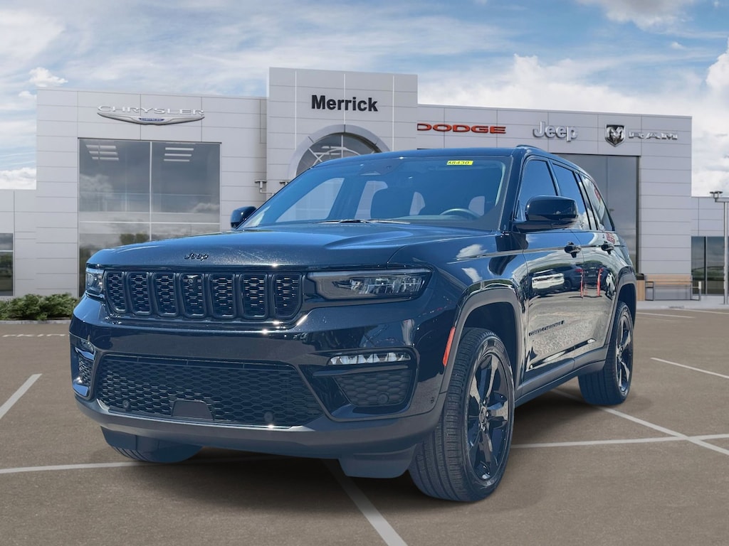 Used 2023 Jeep Grand Cherokee Limited Limited 4x4