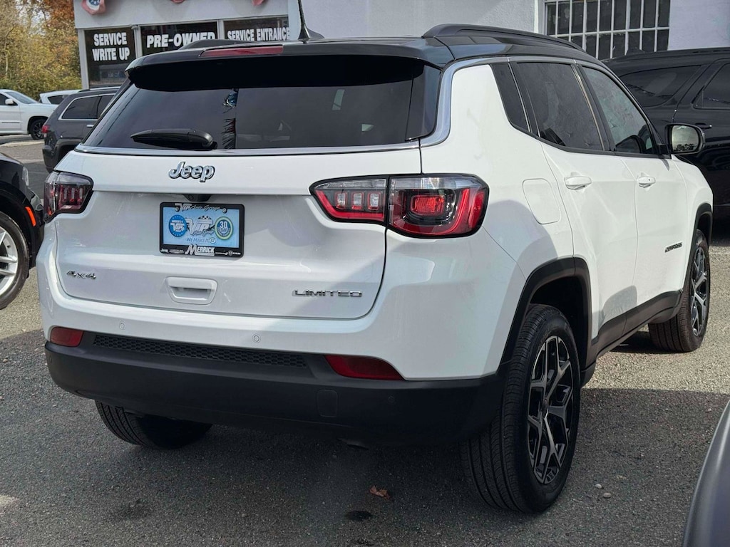 Used 2025 Jeep Compass Limited Limited 4x4