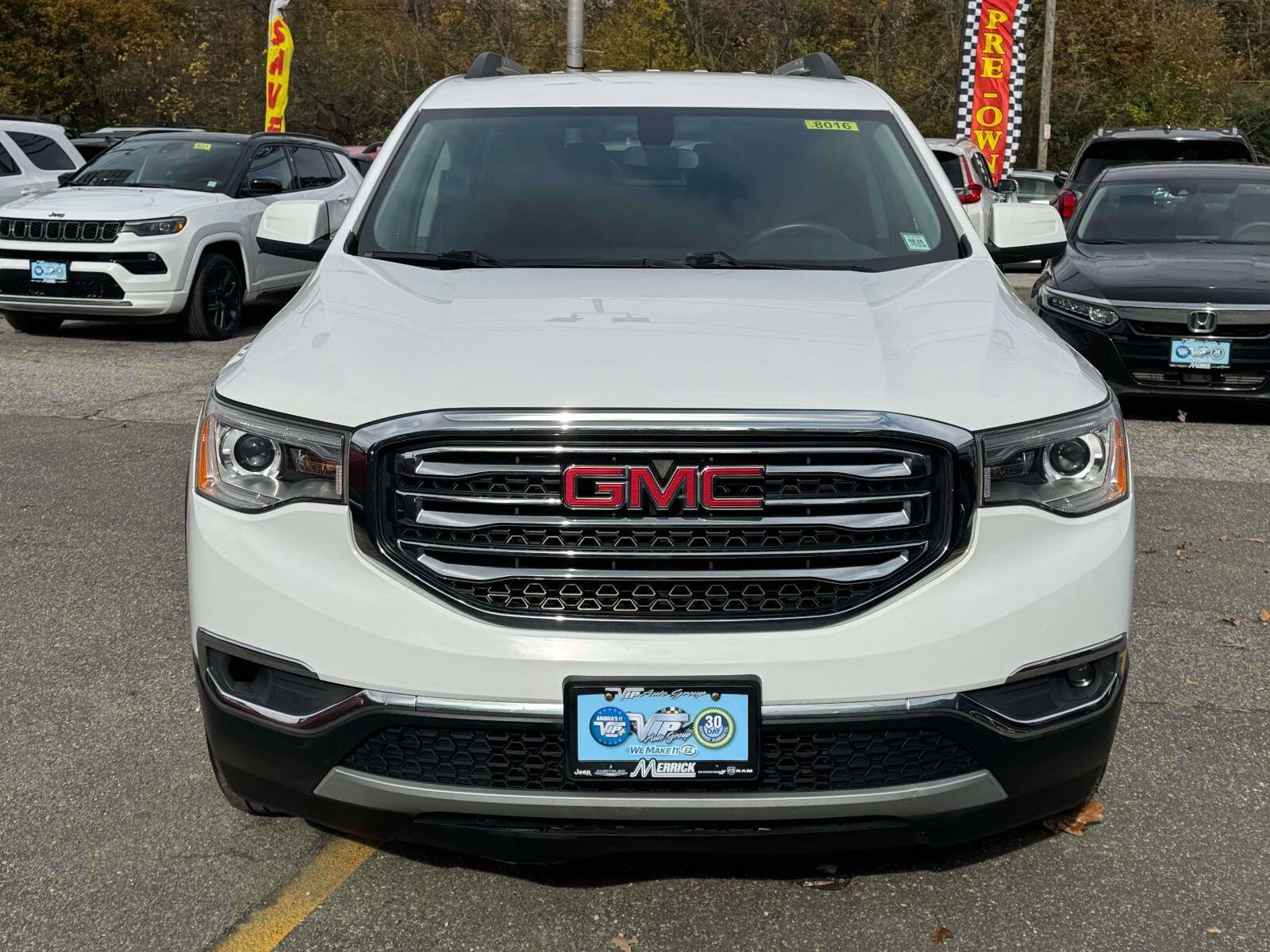 2019 Gmc Acadia SLE photo 2