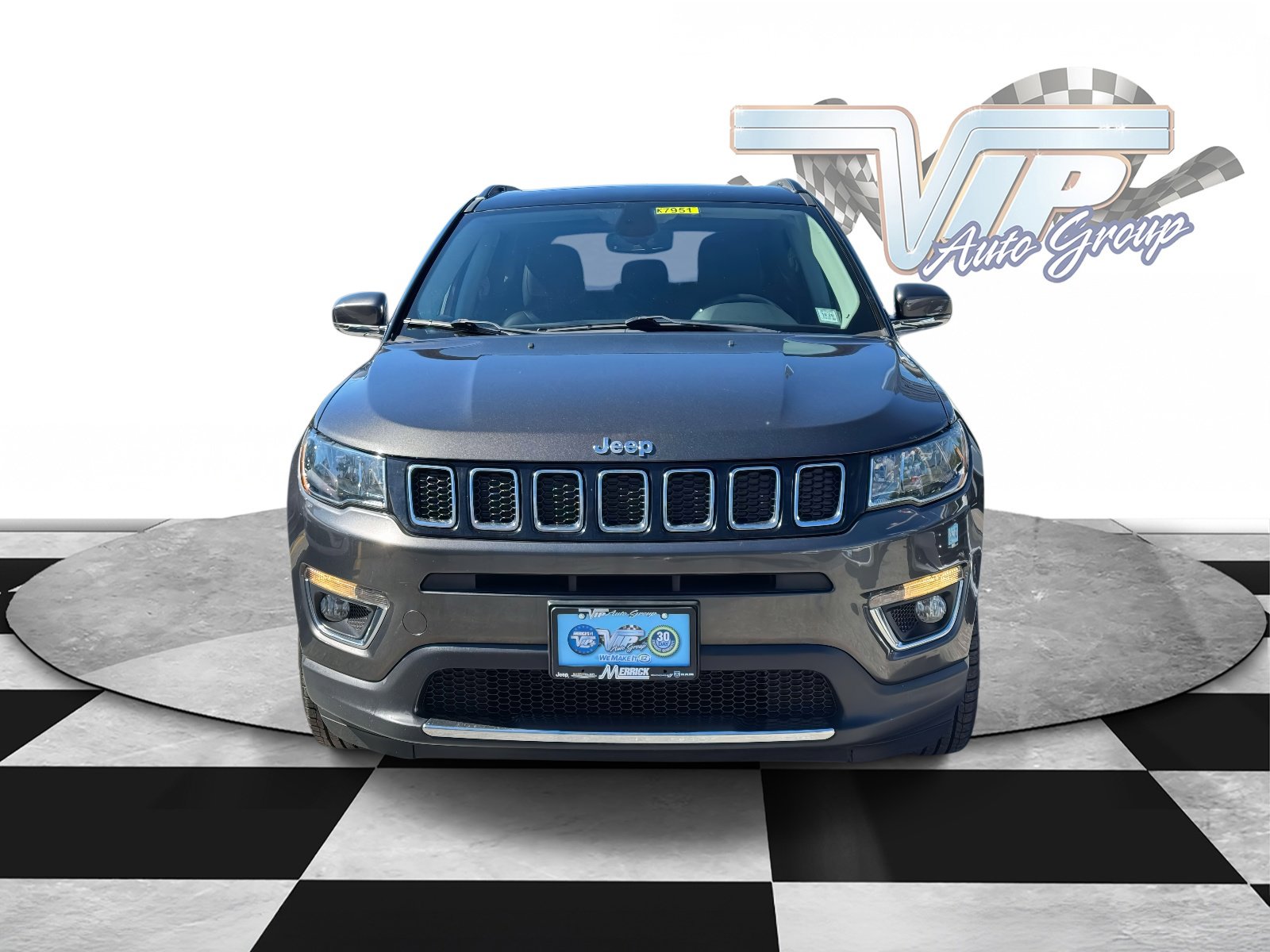 Used 2019 Jeep Compass Limited with VIN 3C4NJDCB5KT842085 for sale in Wantagh, NY