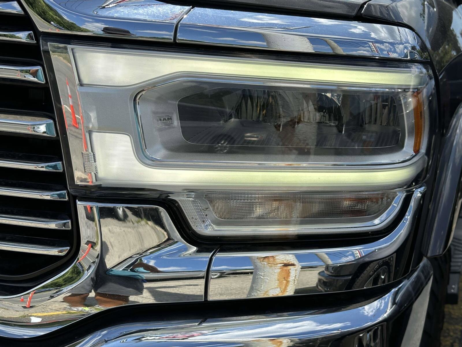 2020 Ram 2500 Laramie photo 4