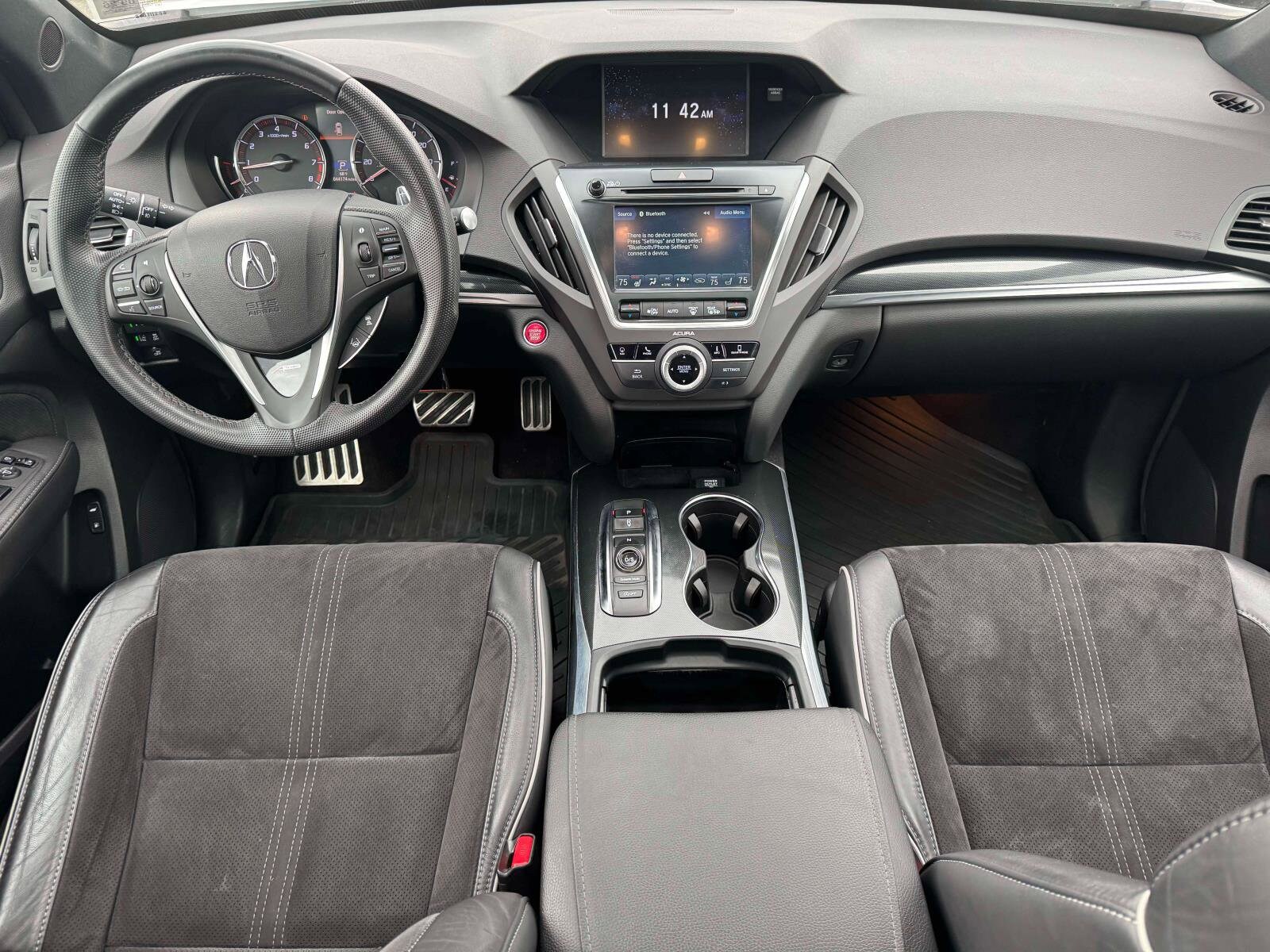 2020 Acura MDX Technology A-Spec photo 2