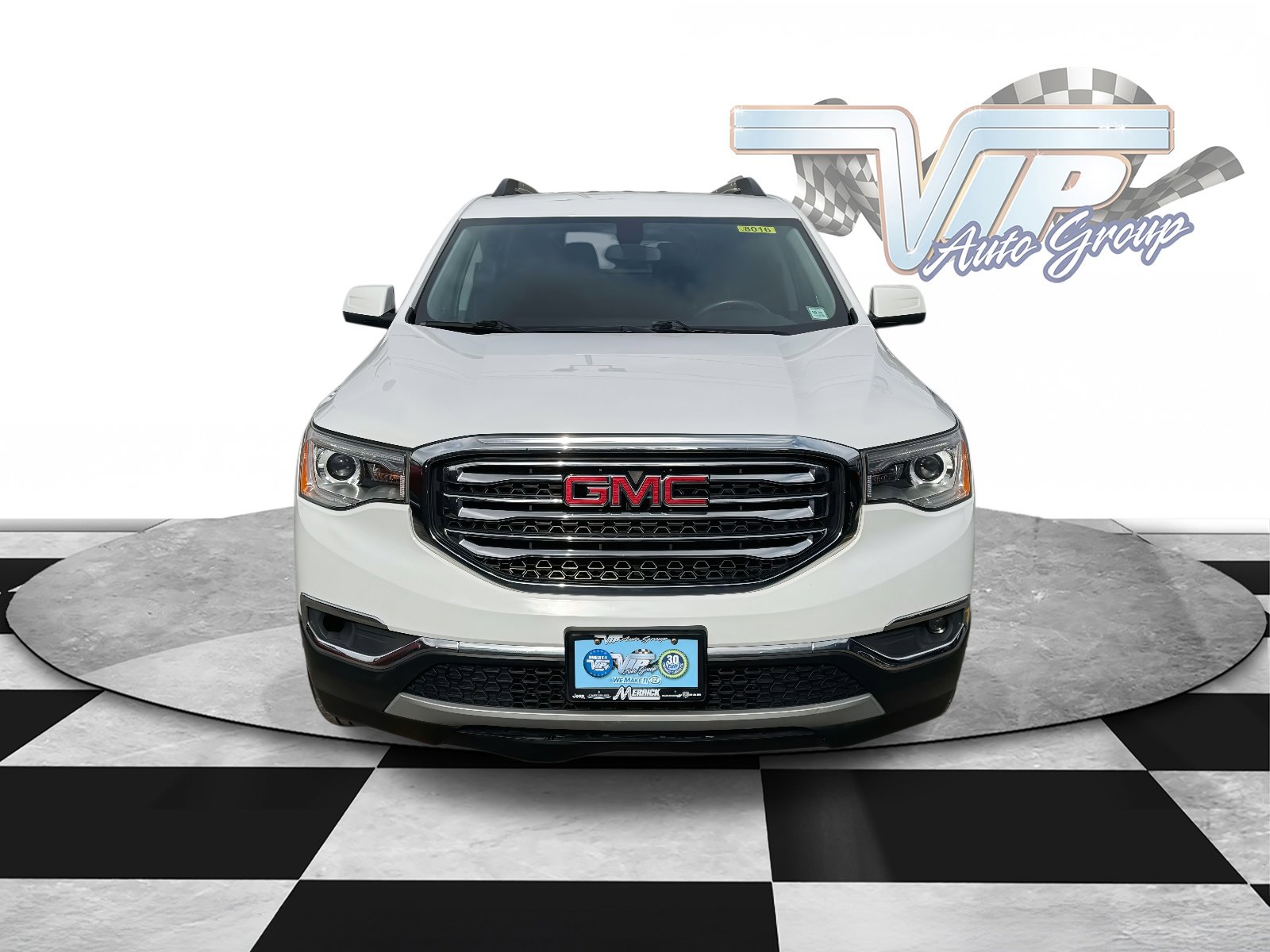 Used 2019 GMC Acadia SLE-2 with VIN 1GKKNSLA0KZ300117 for sale in Wantagh, NY