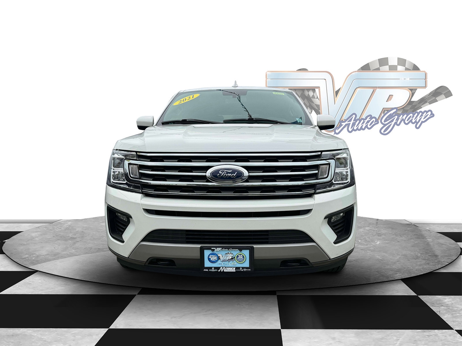 Used 2021 Ford Expedition XLT with VIN 1FMJU1JT1MEA71963 for sale in Wantagh, NY