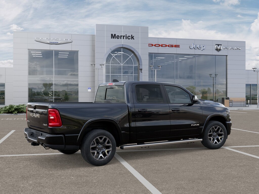 New 2026 Ram 1500 LARAMIE CREW CAB 4X4 5'7 BOX Pickup